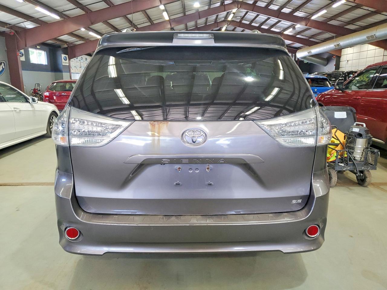 2012 Toyota Sienna Sport Gray vin: 5TDXK3DC8CS230689