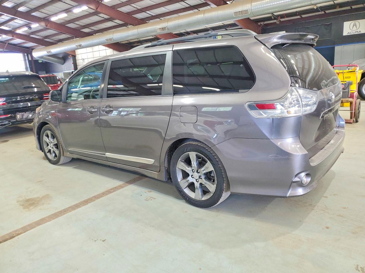 2012 Toyota Sienna Sport Gray vin: 5TDXK3DC8CS230689