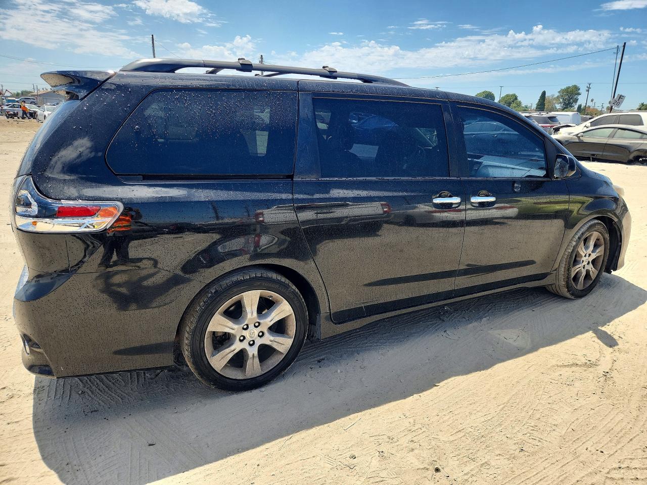 2013 Toyota Sienna Sport Black vin: 5TDXK3DC8DS313184