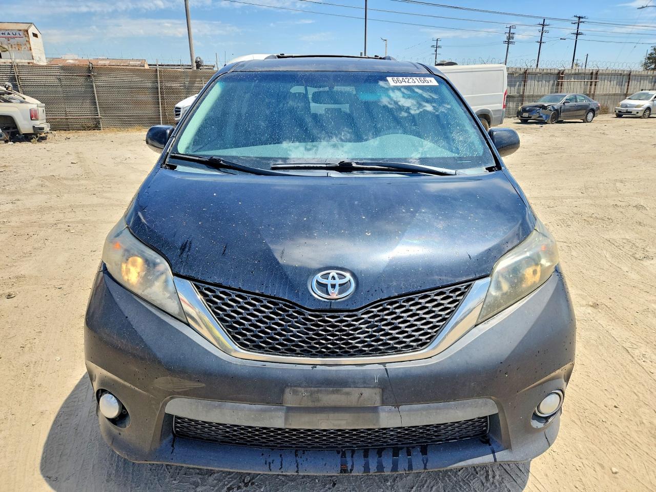 2013 Toyota Sienna Sport Black vin: 5TDXK3DC8DS313184