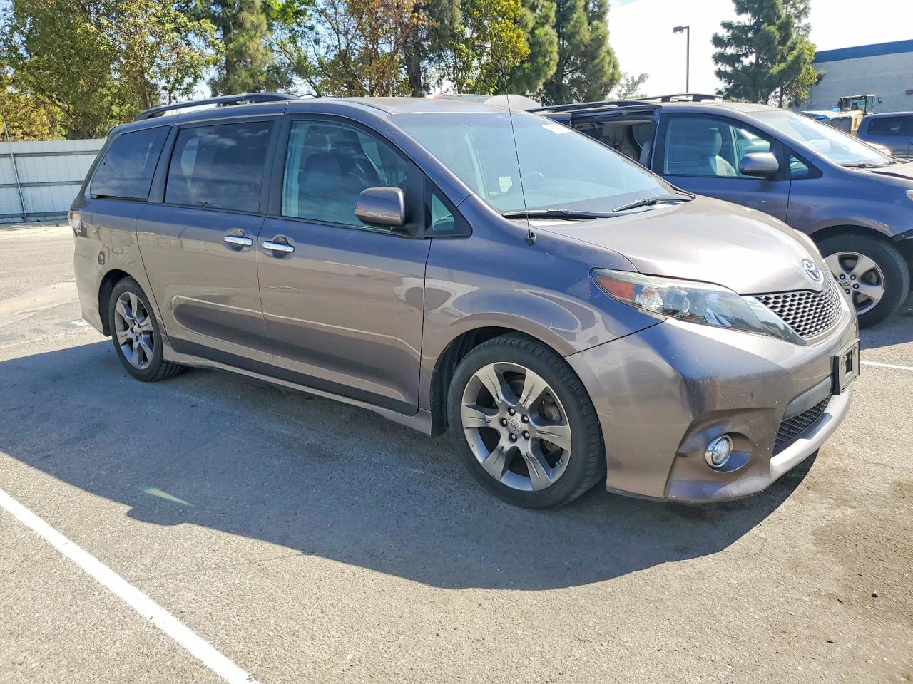 2014 Toyota Sienna Sport Gray vin: 5TDXK3DC8ES494305