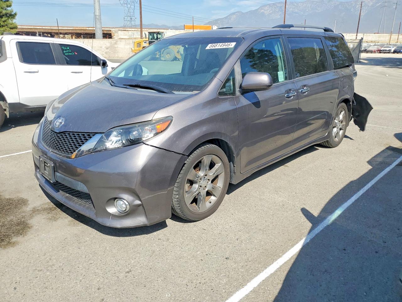 2014 Toyota Sienna Sport Gray vin: 5TDXK3DC8ES494305