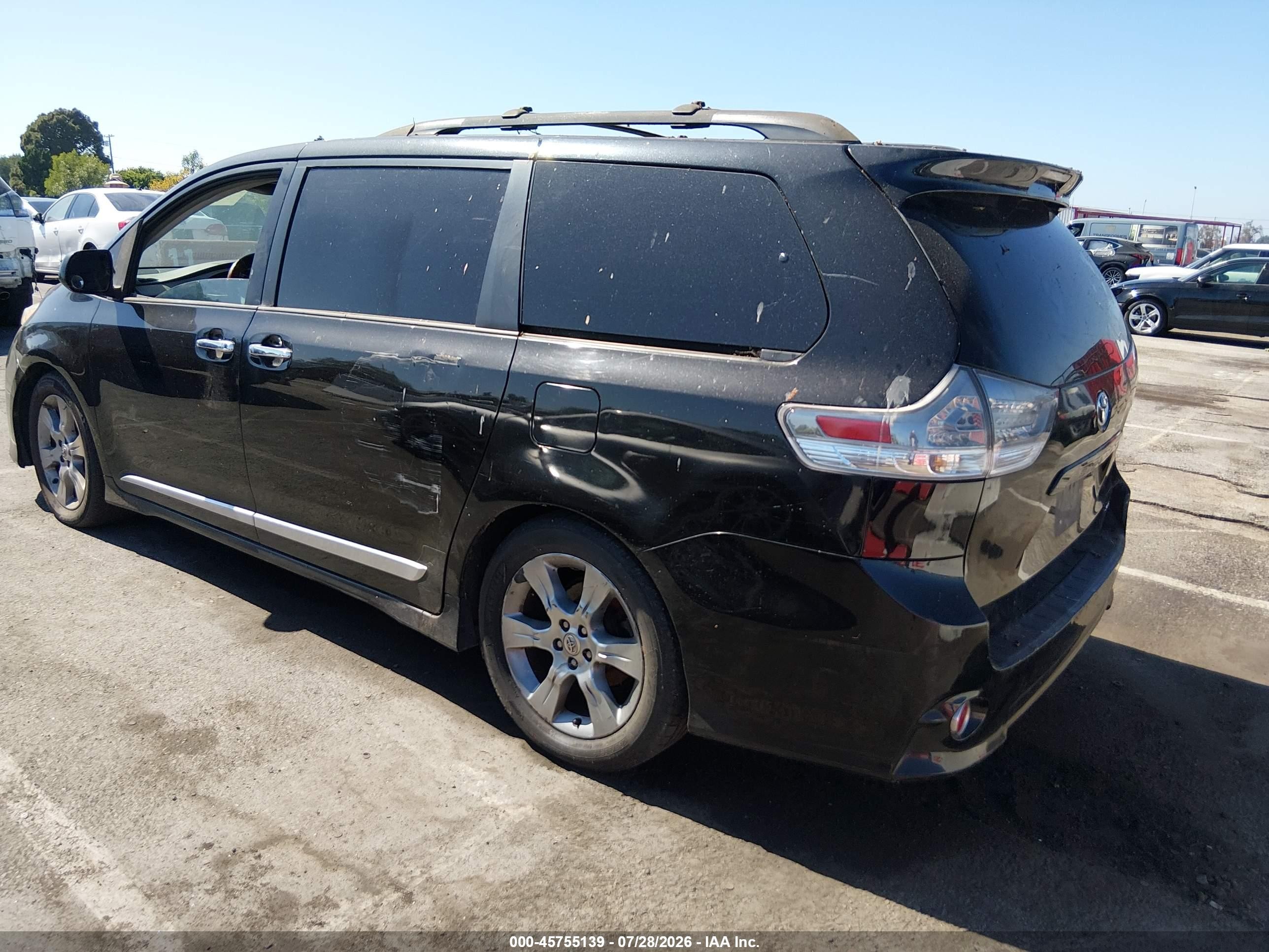 2013 Toyota Sienna Se 8 Passenger Черный vin: 5TDXK3DC9DS390243