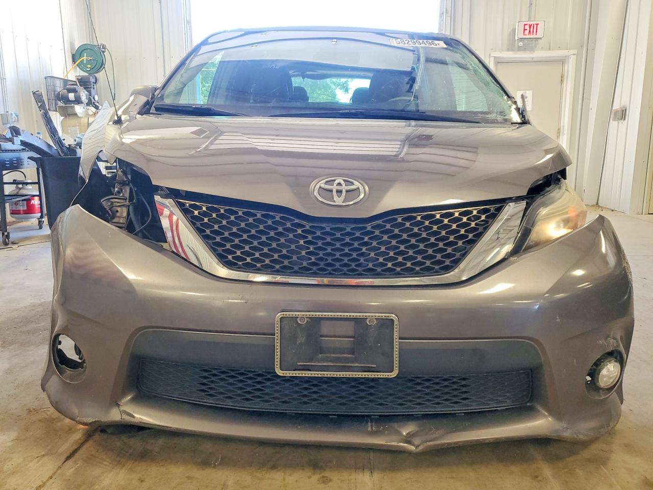 2014 Toyota Sienna Sport Gray vin: 5TDXK3DC9ES466674