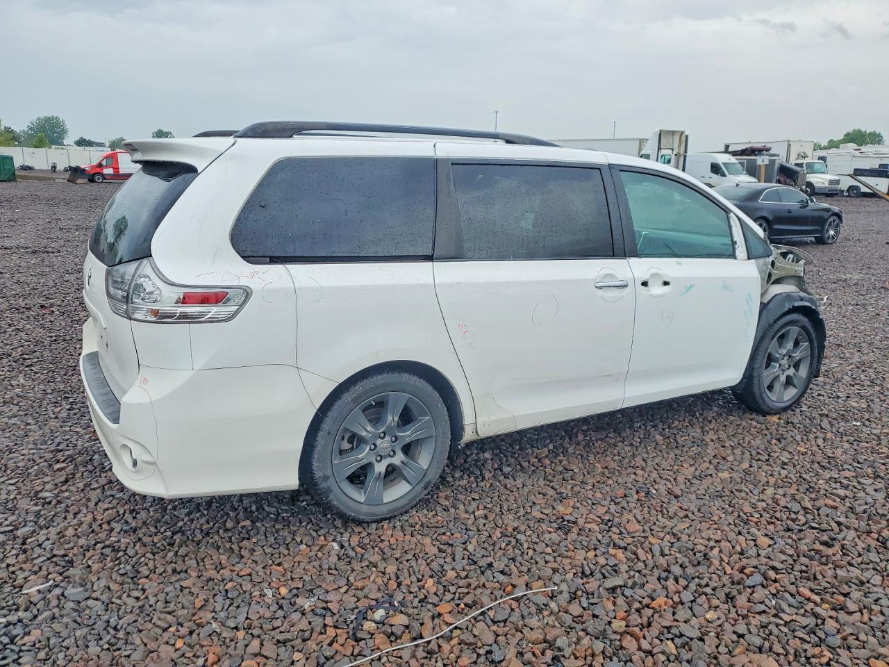 2015 Toyota Sienna Sport White vin: 5TDXK3DC9FS637022