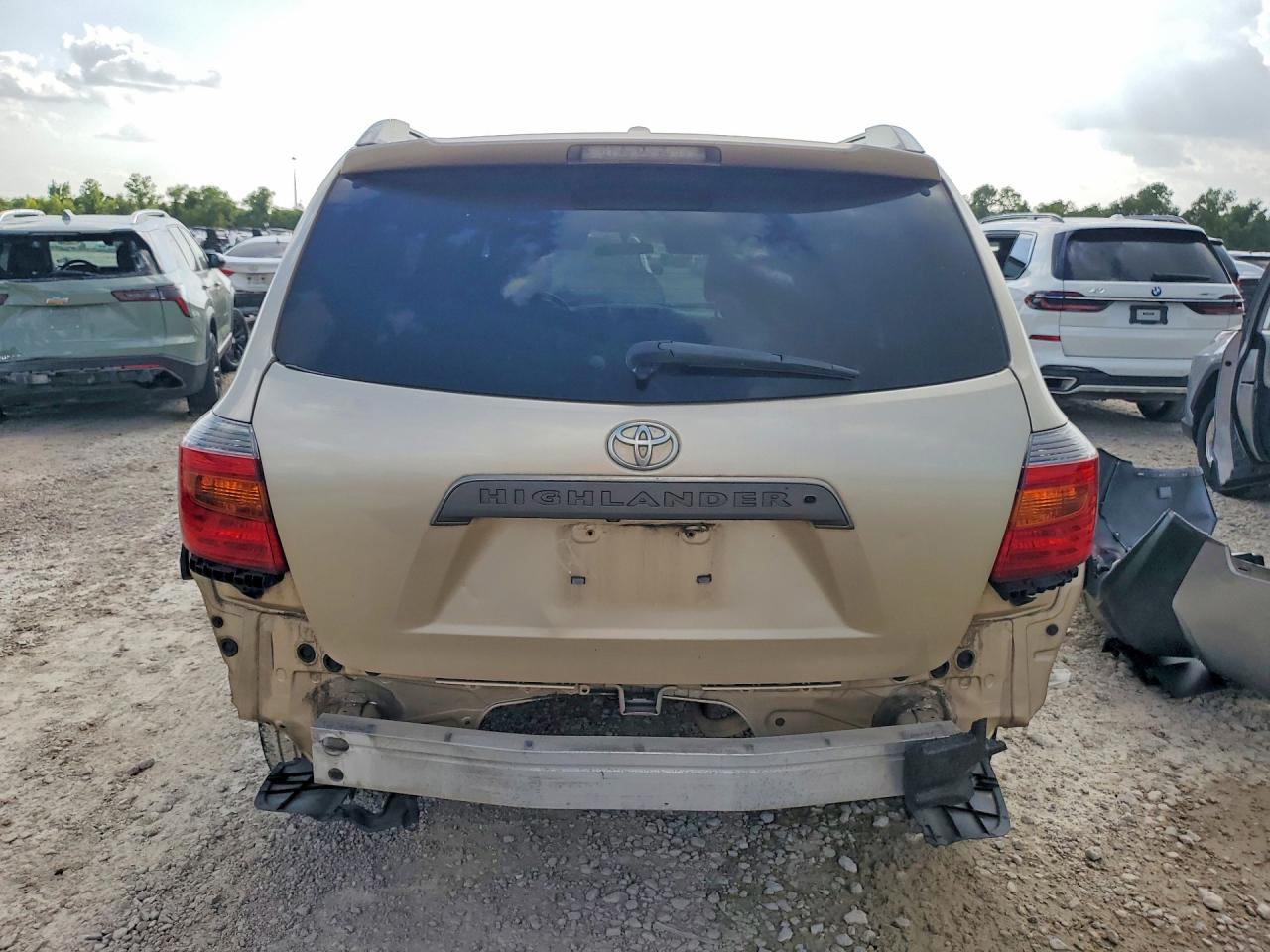 2010 Toyota Highlander Sport Gold vin: 5TDXK3EH1AS005344