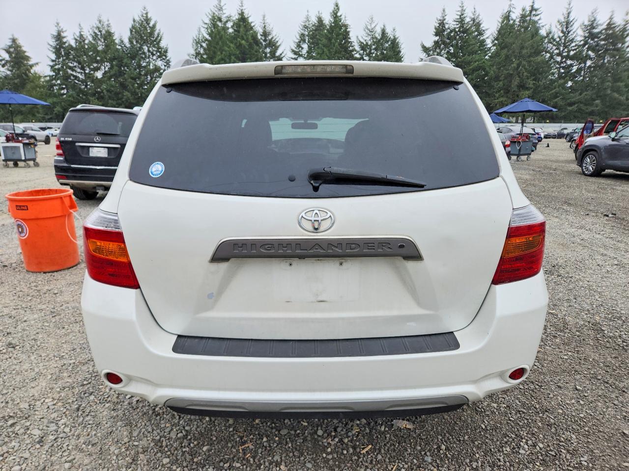 2010 Toyota Highlander Sport White vin: 5TDXK3EH4AS005676