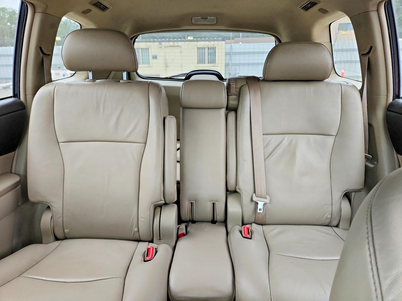 2010 Toyota Highlander Sport White vin: 5TDXK3EH4AS005676