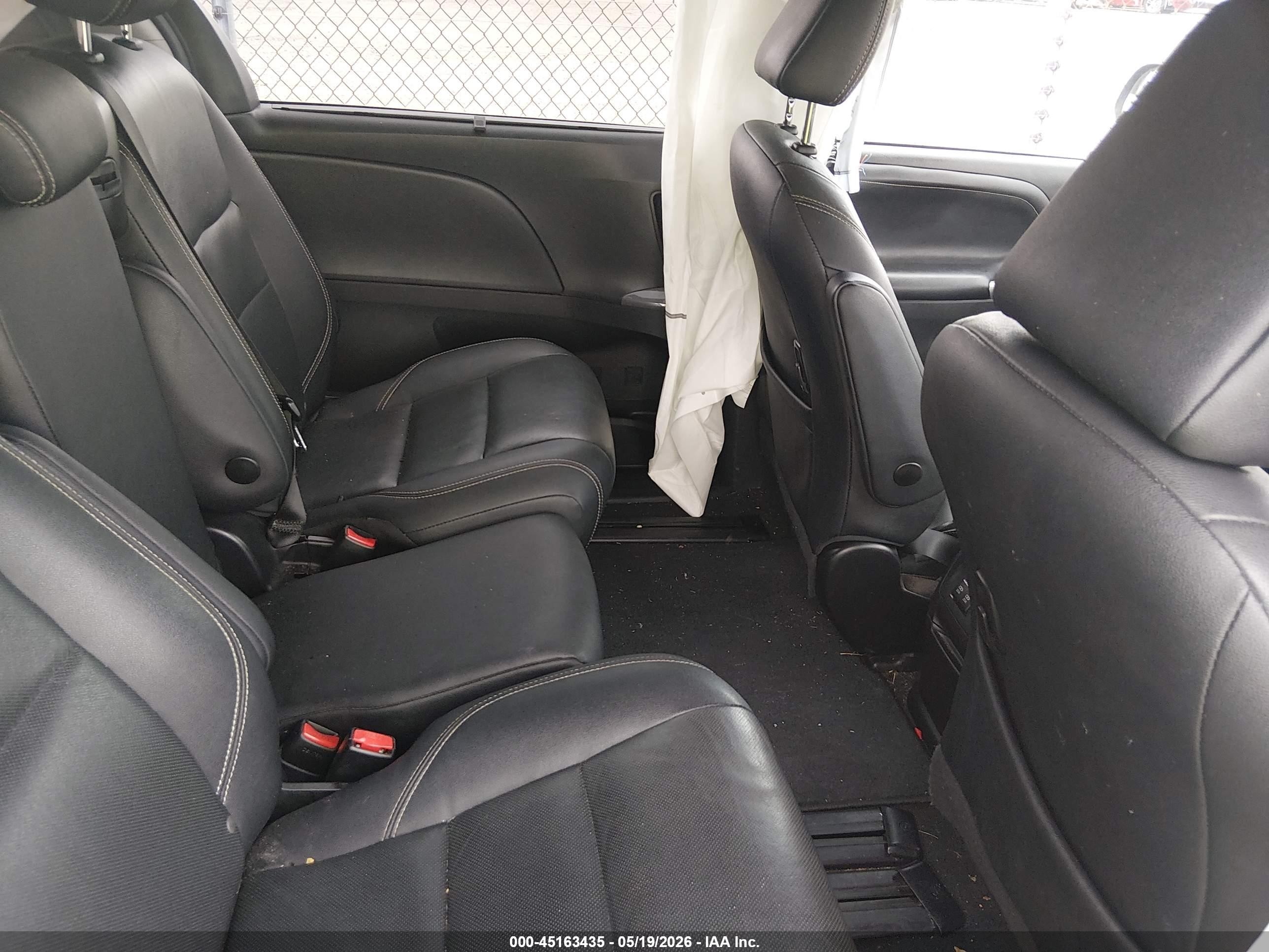 2020 Toyota Sienna Se Gray vin: 5TDXZ3DC4LS047964