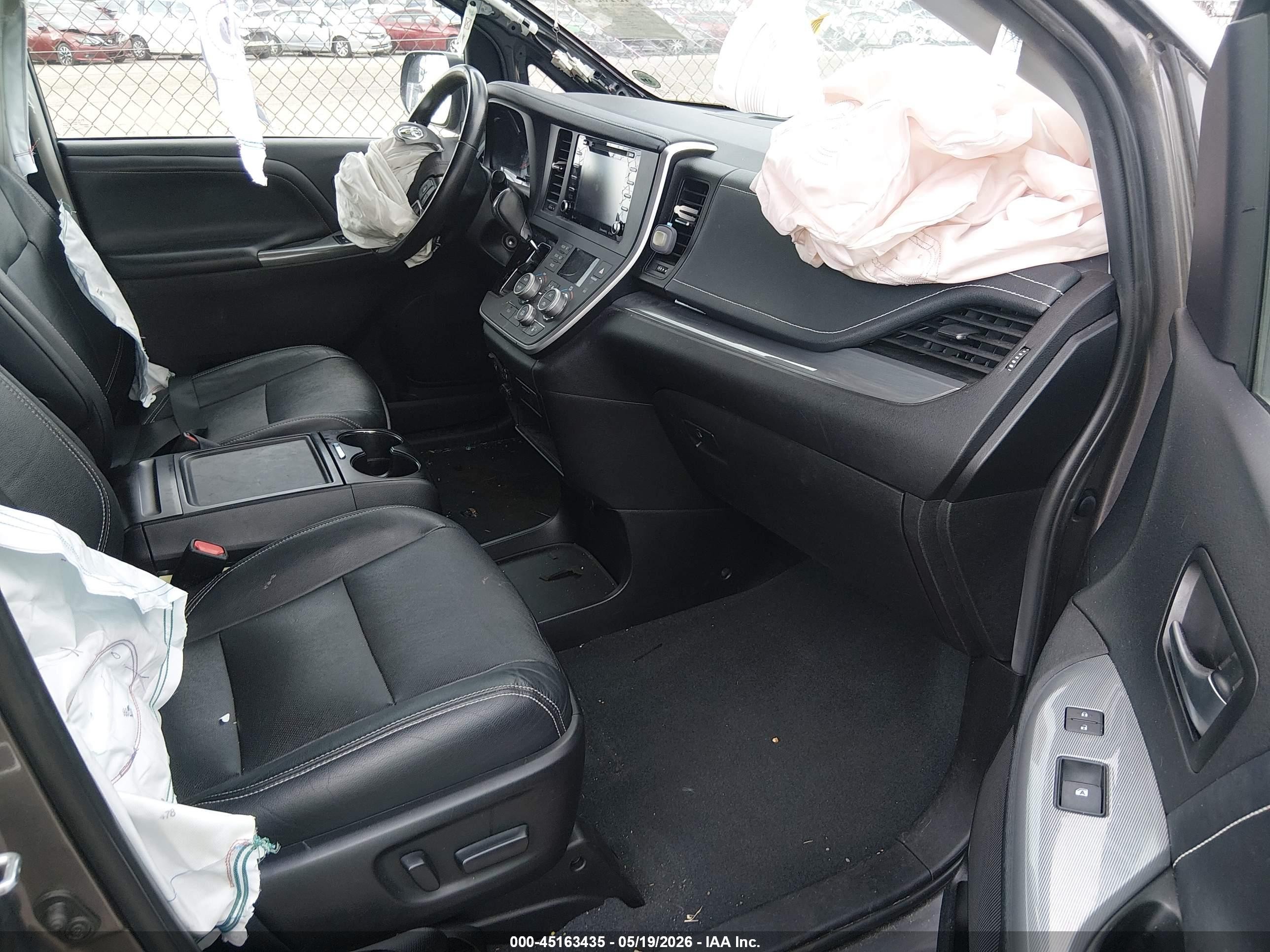 2020 Toyota Sienna Se Gray vin: 5TDXZ3DC4LS047964