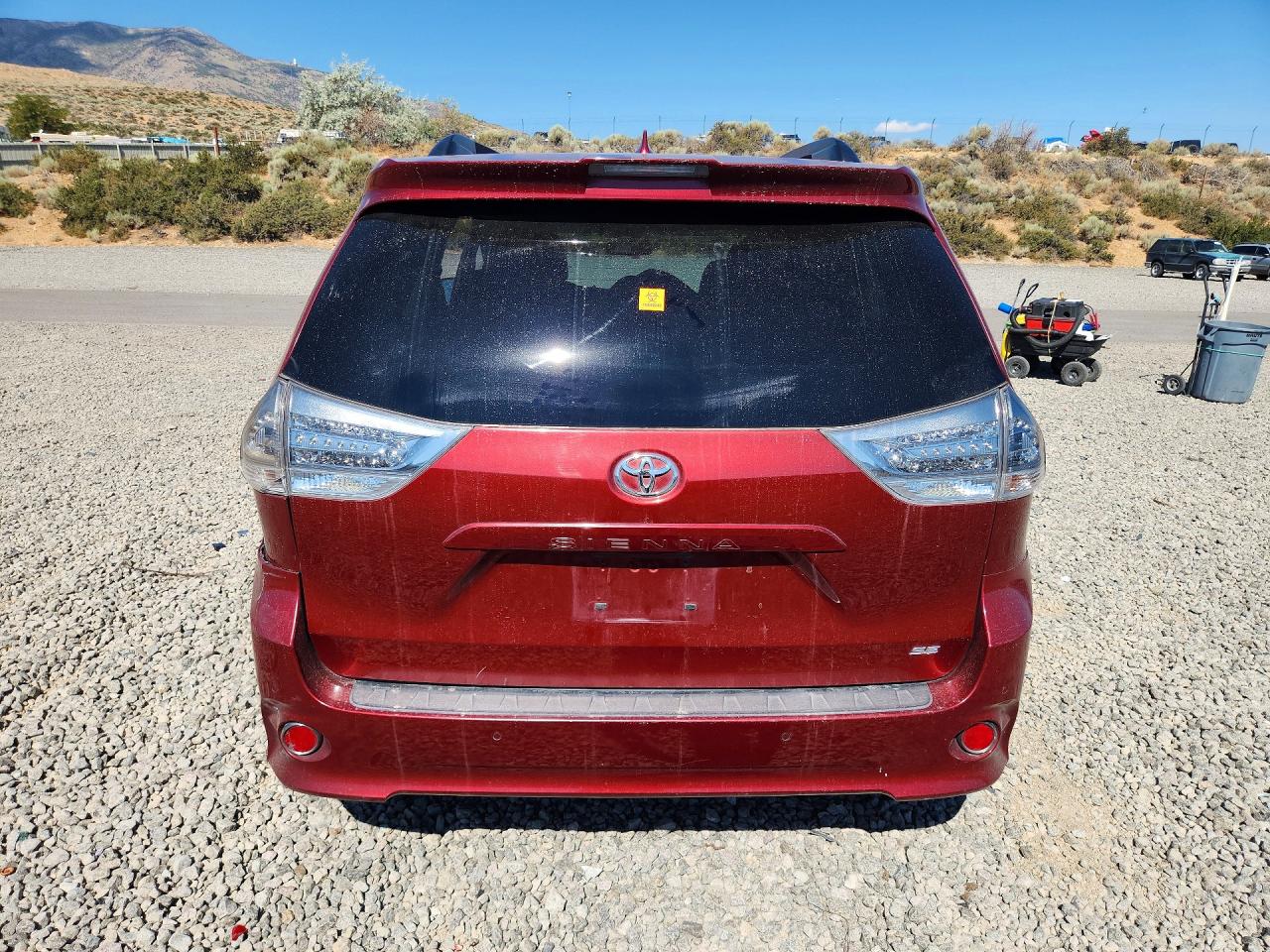 2019 Toyota Sienna Se 8-passenger Burgundy vin: 5TDXZ3DC7KS965996