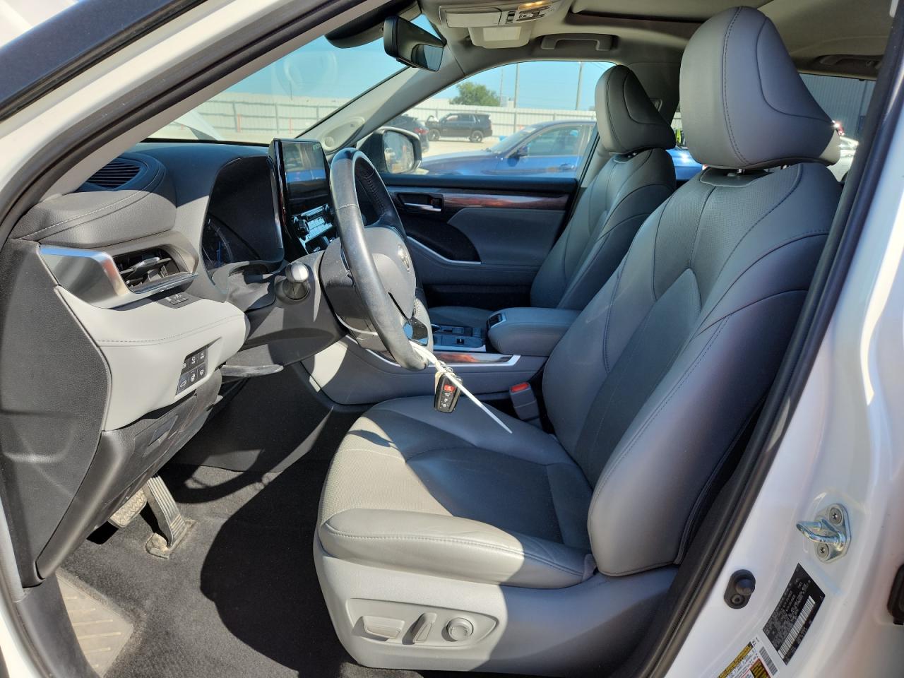 2020 Toyota Highlander Hybrid Limited White vin: 5TDYARAH5LS002689