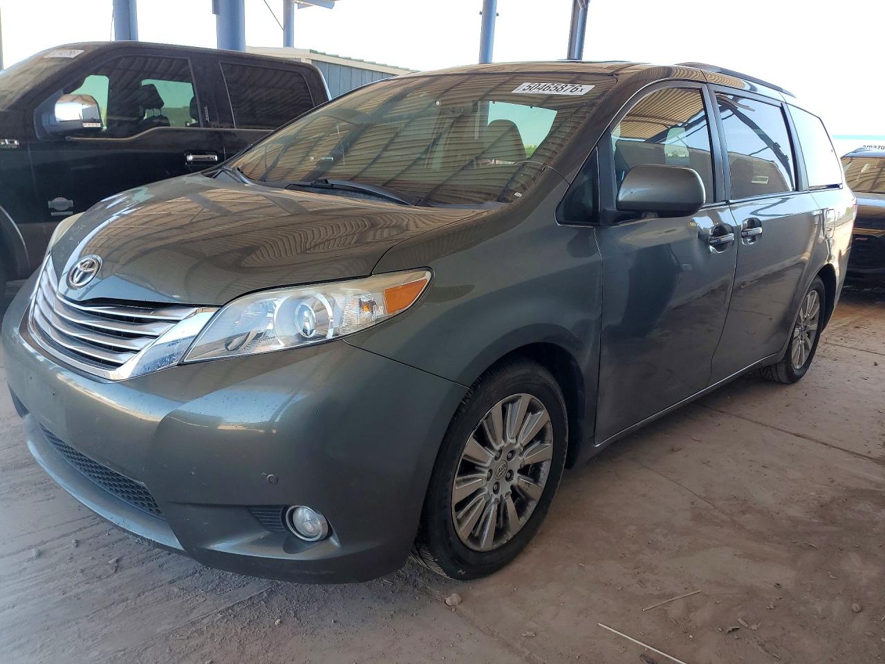 2011 Toyota Sienna Limited 7-passenger Gray vin: 5TDYK3DC0BS001829