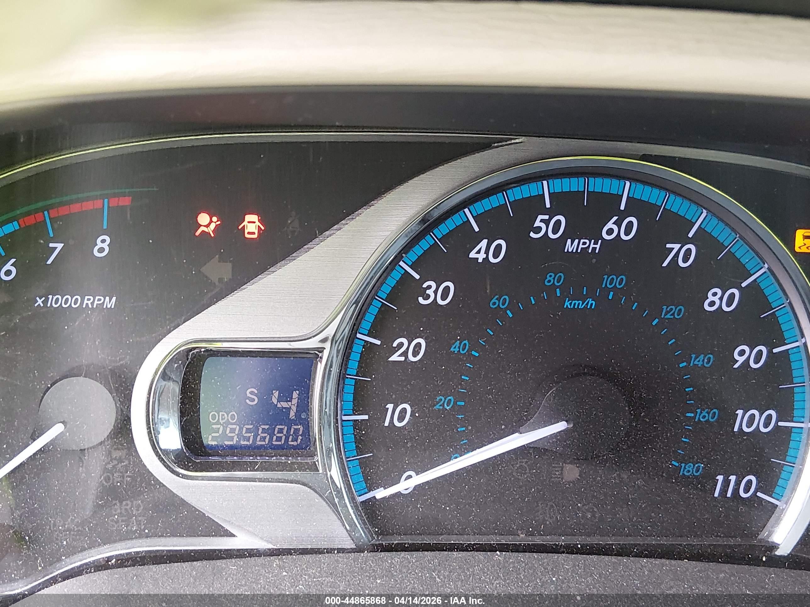 2011 Toyota Sienna Limited V6 Green vin: 5TDYK3DC0BS016251
