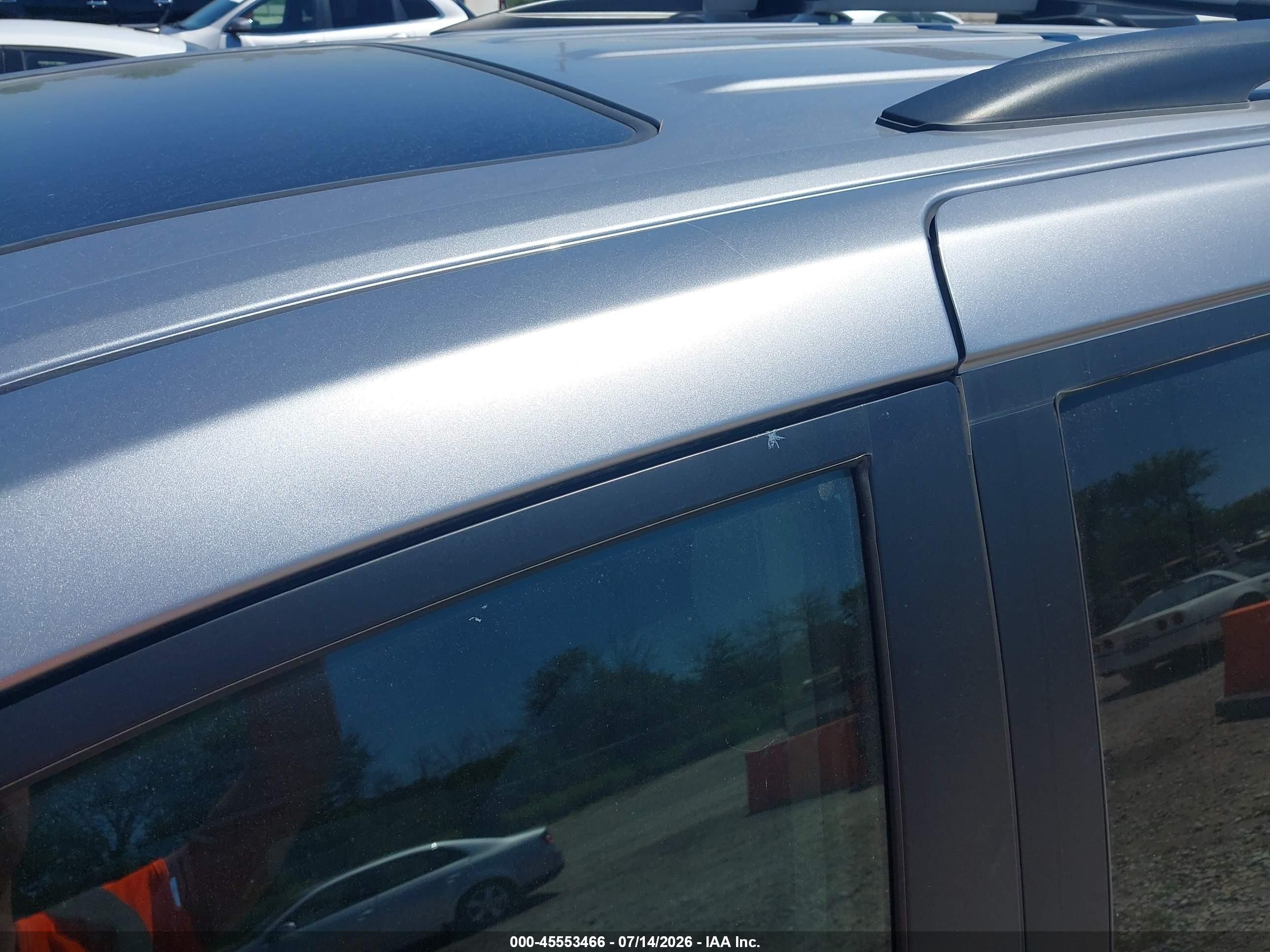 2011 Toyota Sienna Xle V6 Silver vin: 5TDYK3DC0BS026228