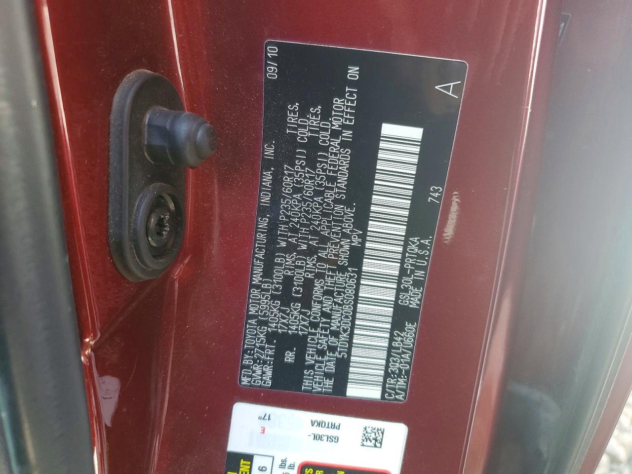 2011 Toyota Sienna Xle 8-passenger Burgundy vin: 5TDYK3DC0BS080631