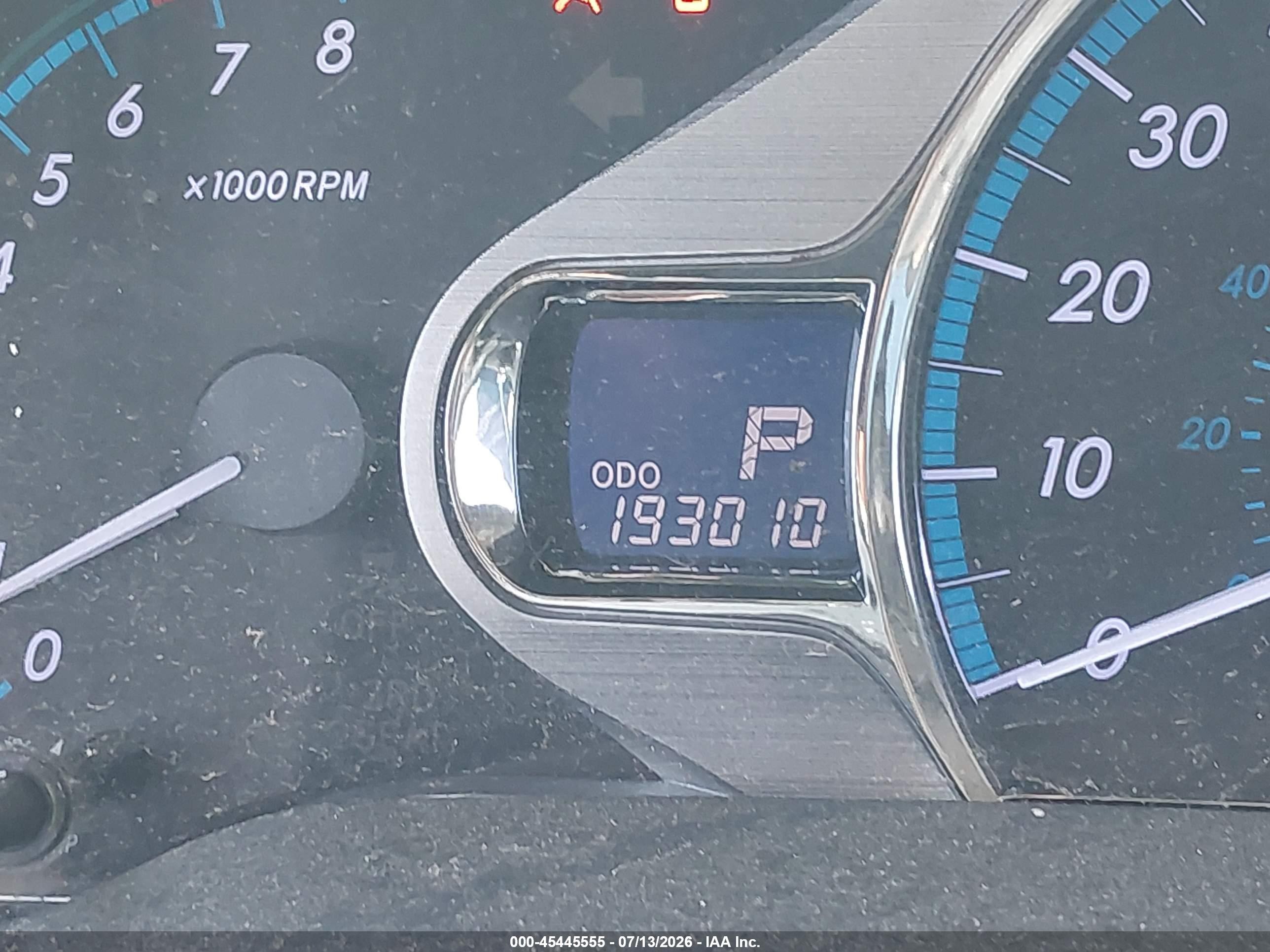 2011 Toyota Sienna Xle V6 Silver vin: 5TDYK3DC0BS106631
