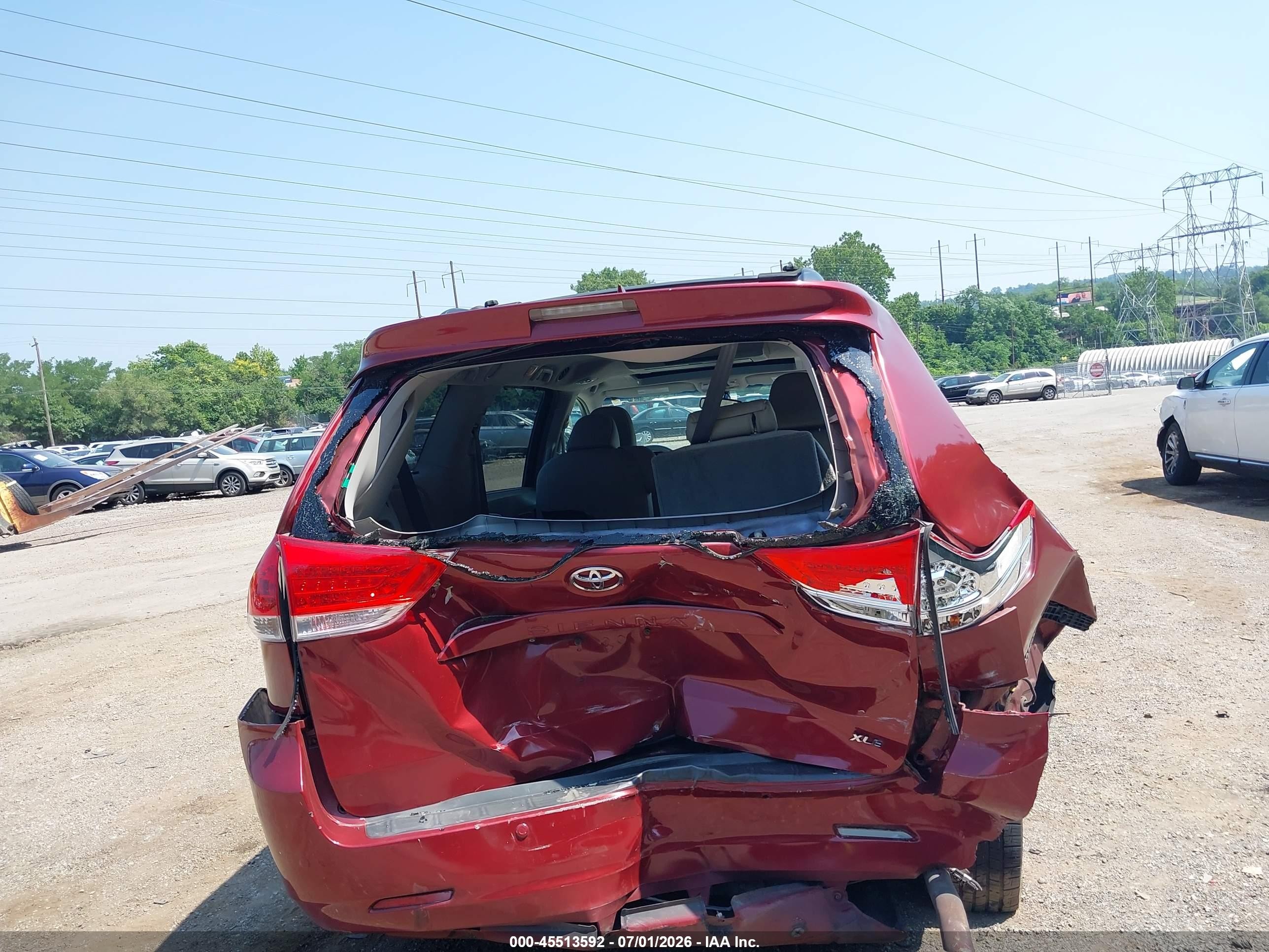2011 Toyota Sienna Xle/limited Burgundy vin: 5TDYK3DC0BS112221