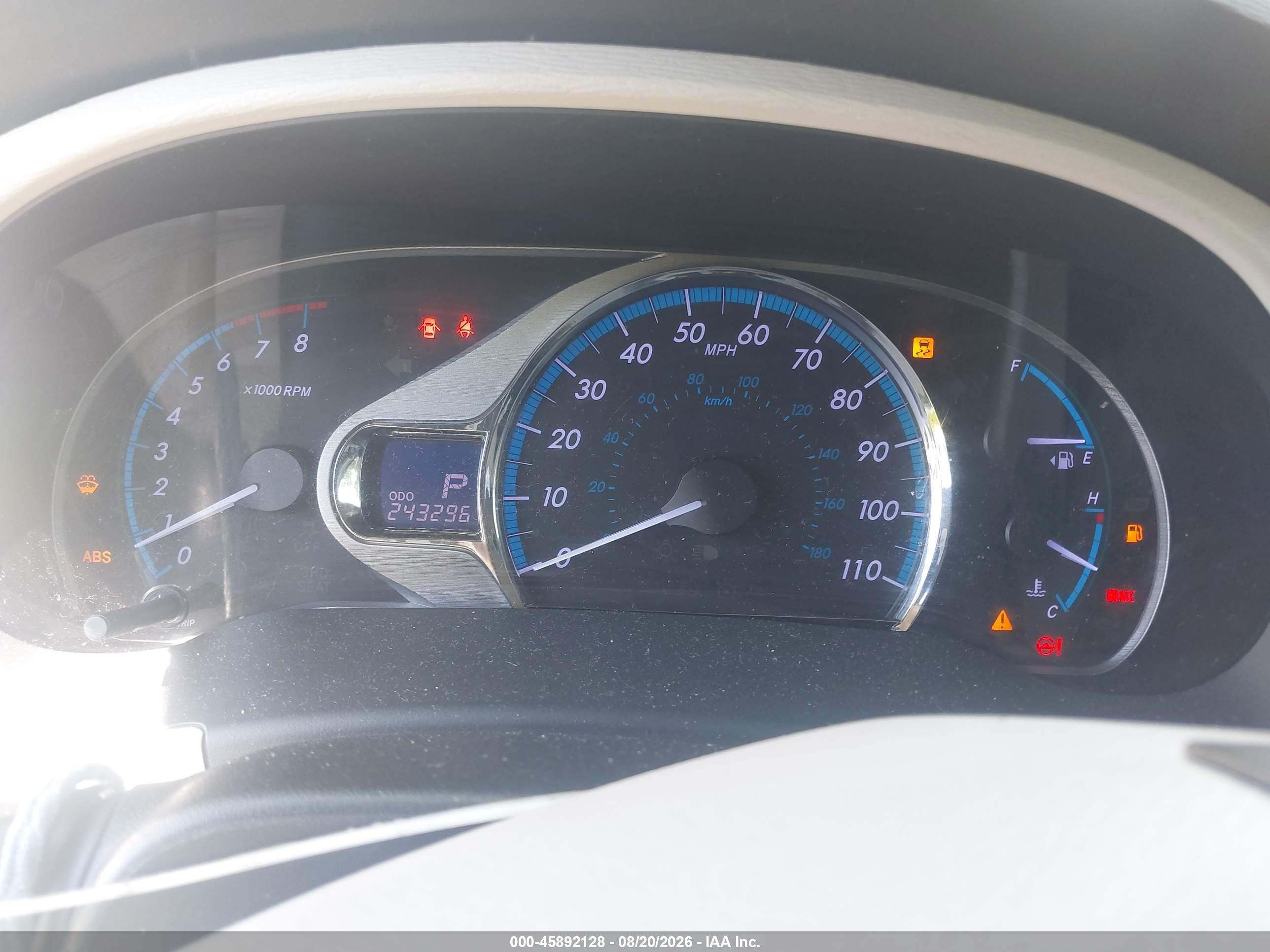 2011 Toyota Sienna Xle V6 Белый vin: 5TDYK3DC0BS132288
