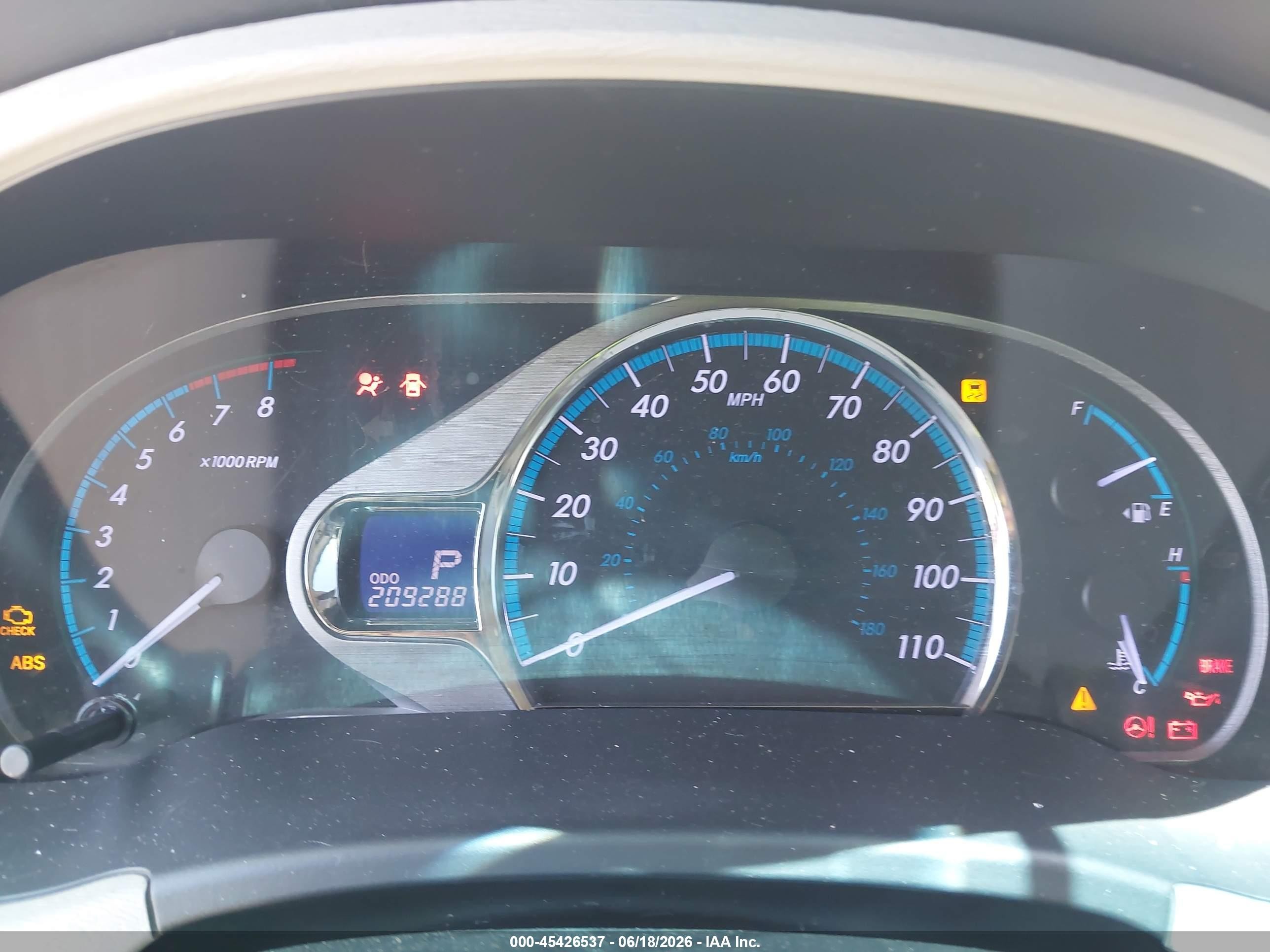 2011 Toyota Sienna Xle V6 Beige vin: 5TDYK3DC0BS170202