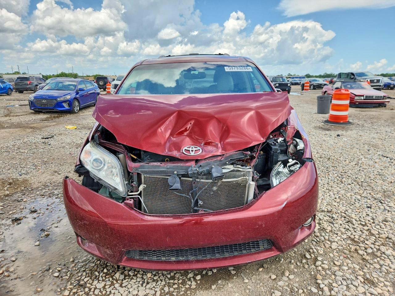 2012 Toyota Sienna Limited 7-passenger Burgundy vin: 5TDYK3DC0CS207962