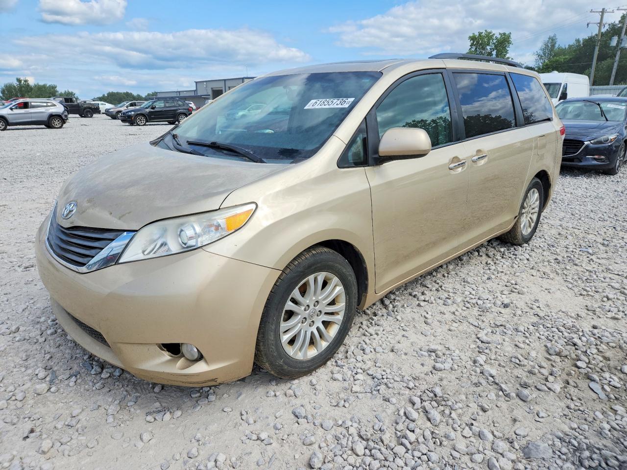 2013 Toyota Sienna Xle 8-passenger Желто-коричневый vin: 5TDYK3DC0DS353053