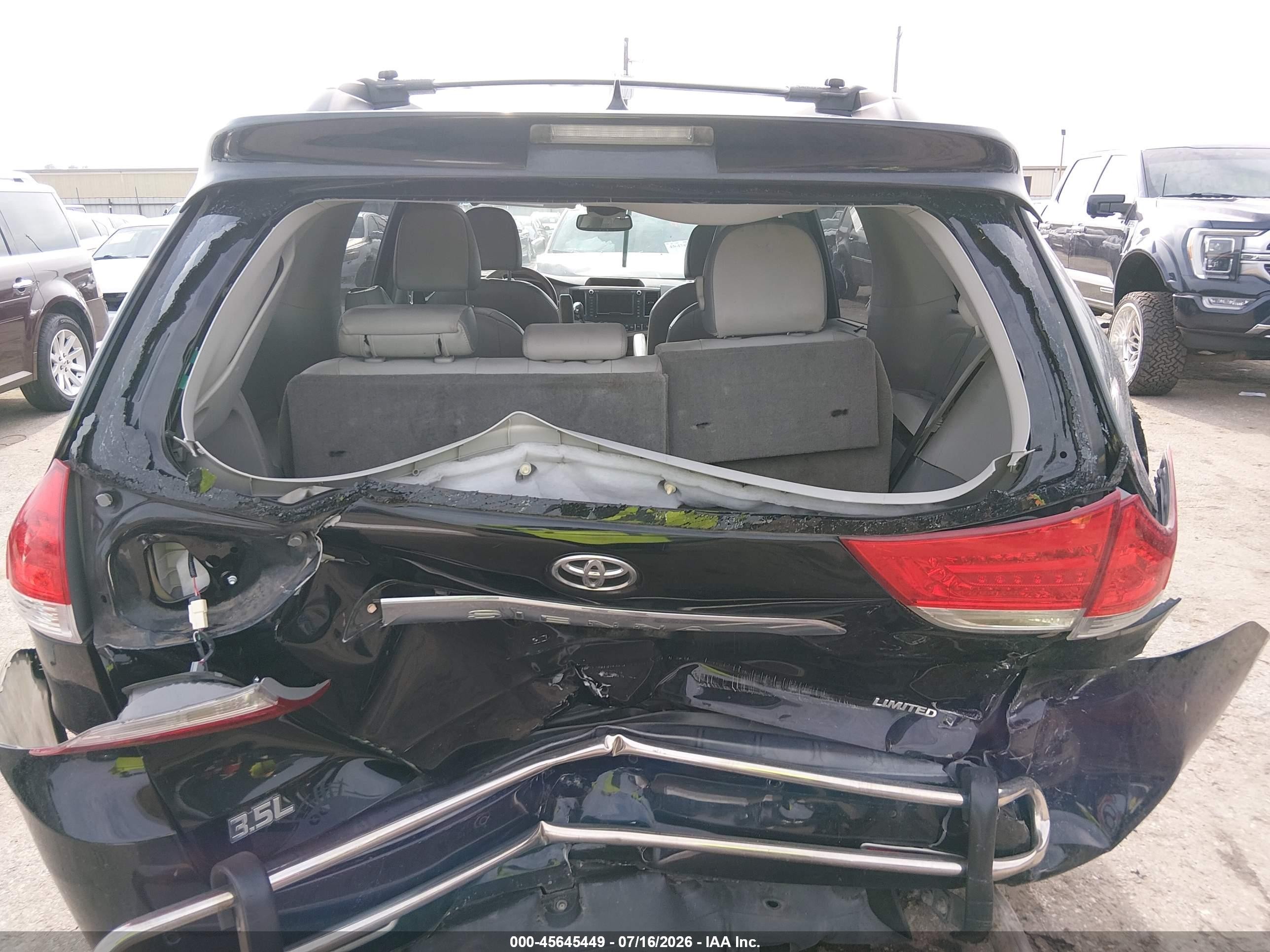 2013 Toyota Sienna Limited V6 7 Passenger Black vin: 5TDYK3DC0DS405376