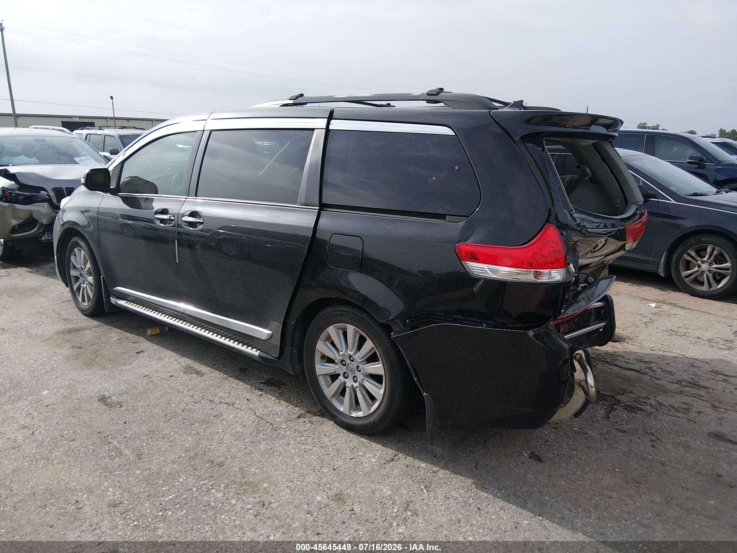 2013 Toyota Sienna Limited V6 7 Passenger Black vin: 5TDYK3DC0DS405376