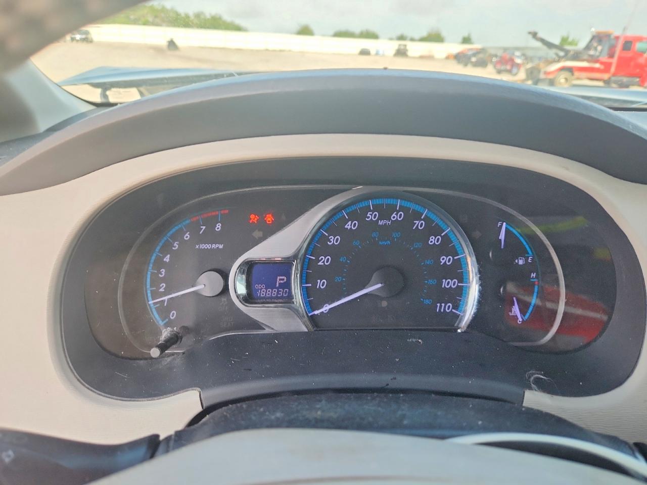 2014 Toyota Sienna Xle 8-passenger Black vin: 5TDYK3DC0ES480516