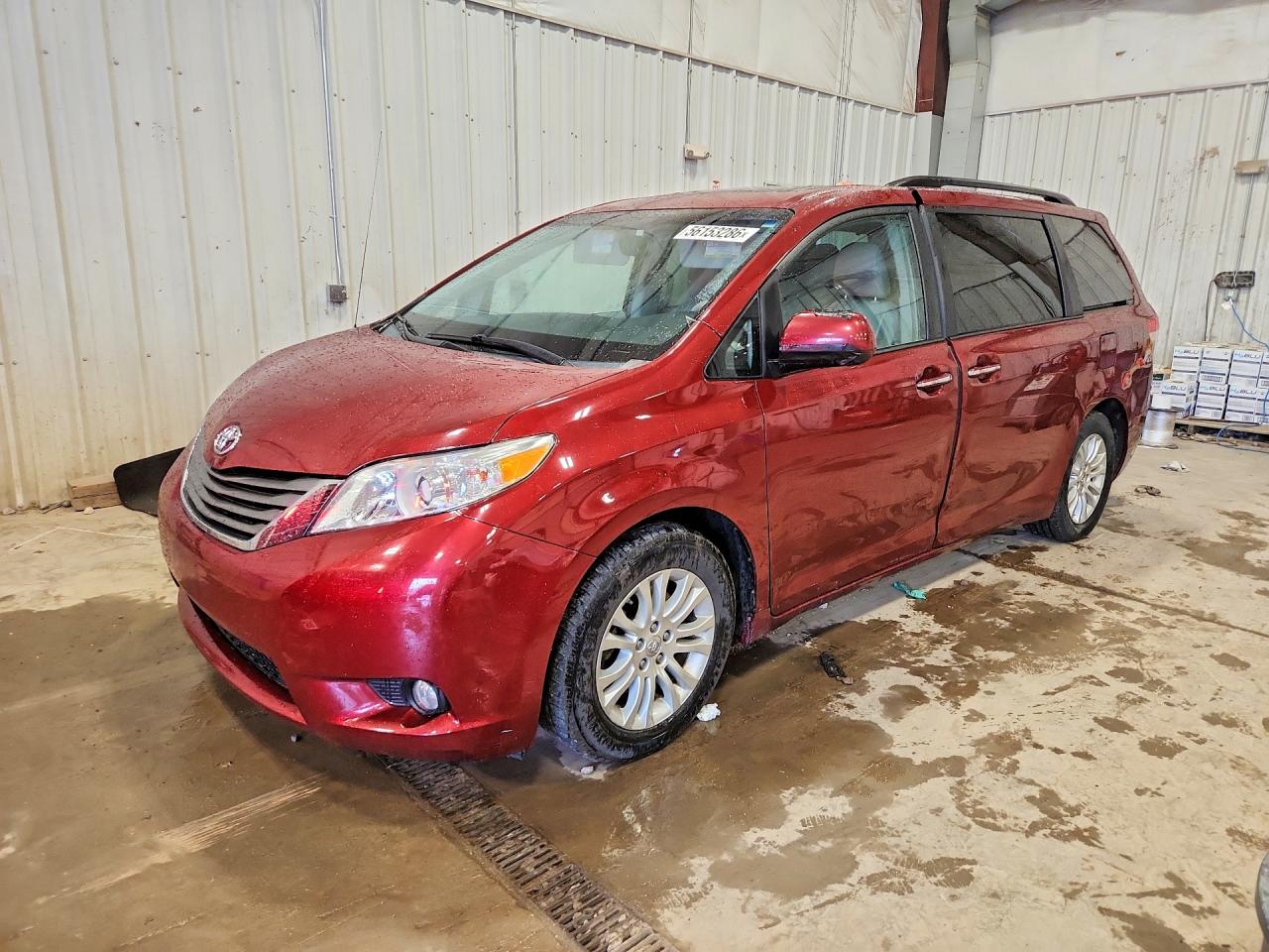 2014 Toyota Sienna Xle 8-passenger Красный vin: 5TDYK3DC0ES499051