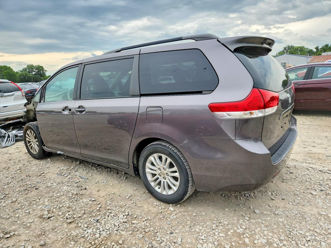 2014 Toyota Sienna Xle 8-passenger Gray vin: 5TDYK3DC0ES511618