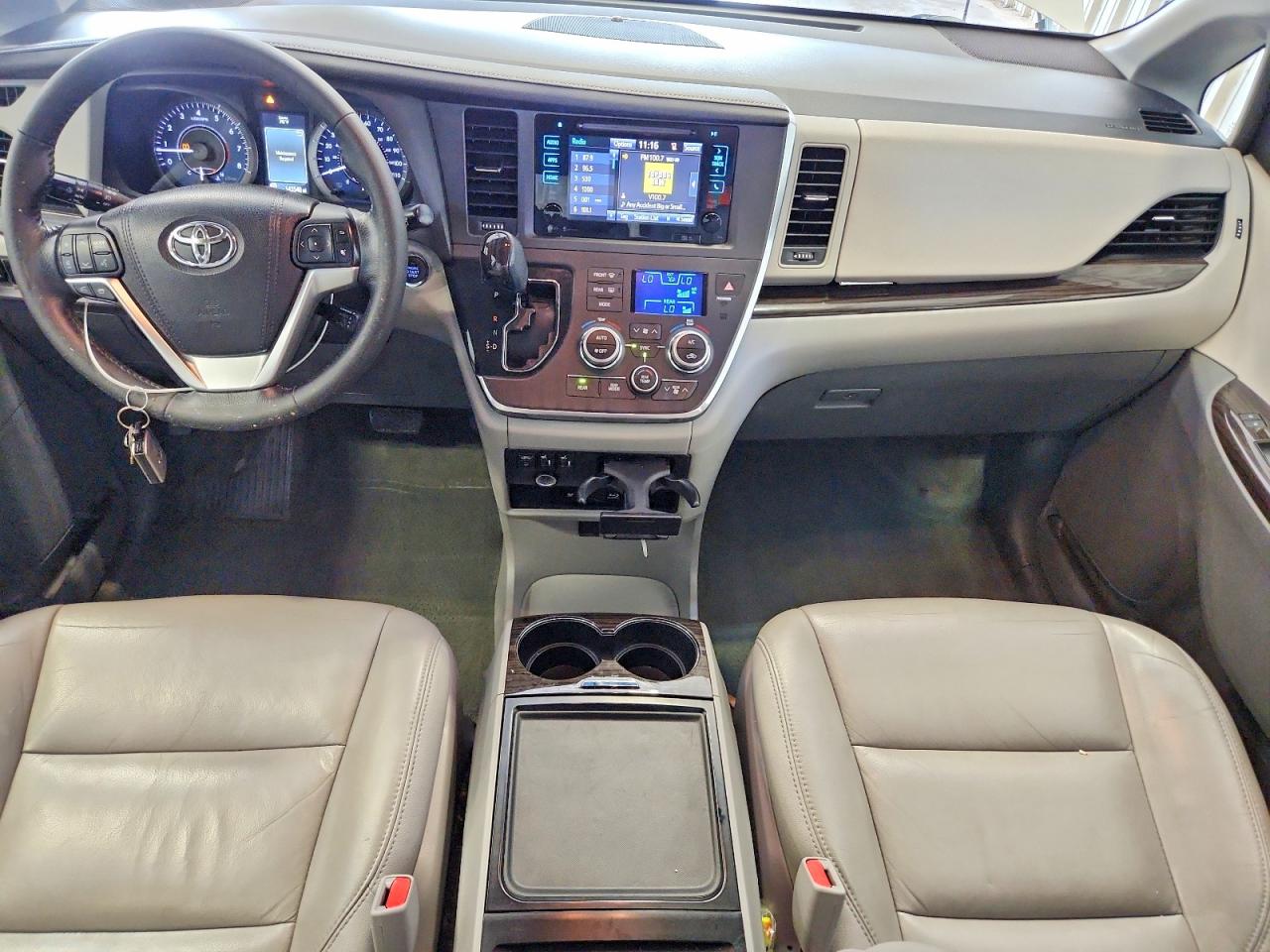 2015 Toyota Sienna Xle Premium 8-passenger Белый vin: 5TDYK3DC0FS627550