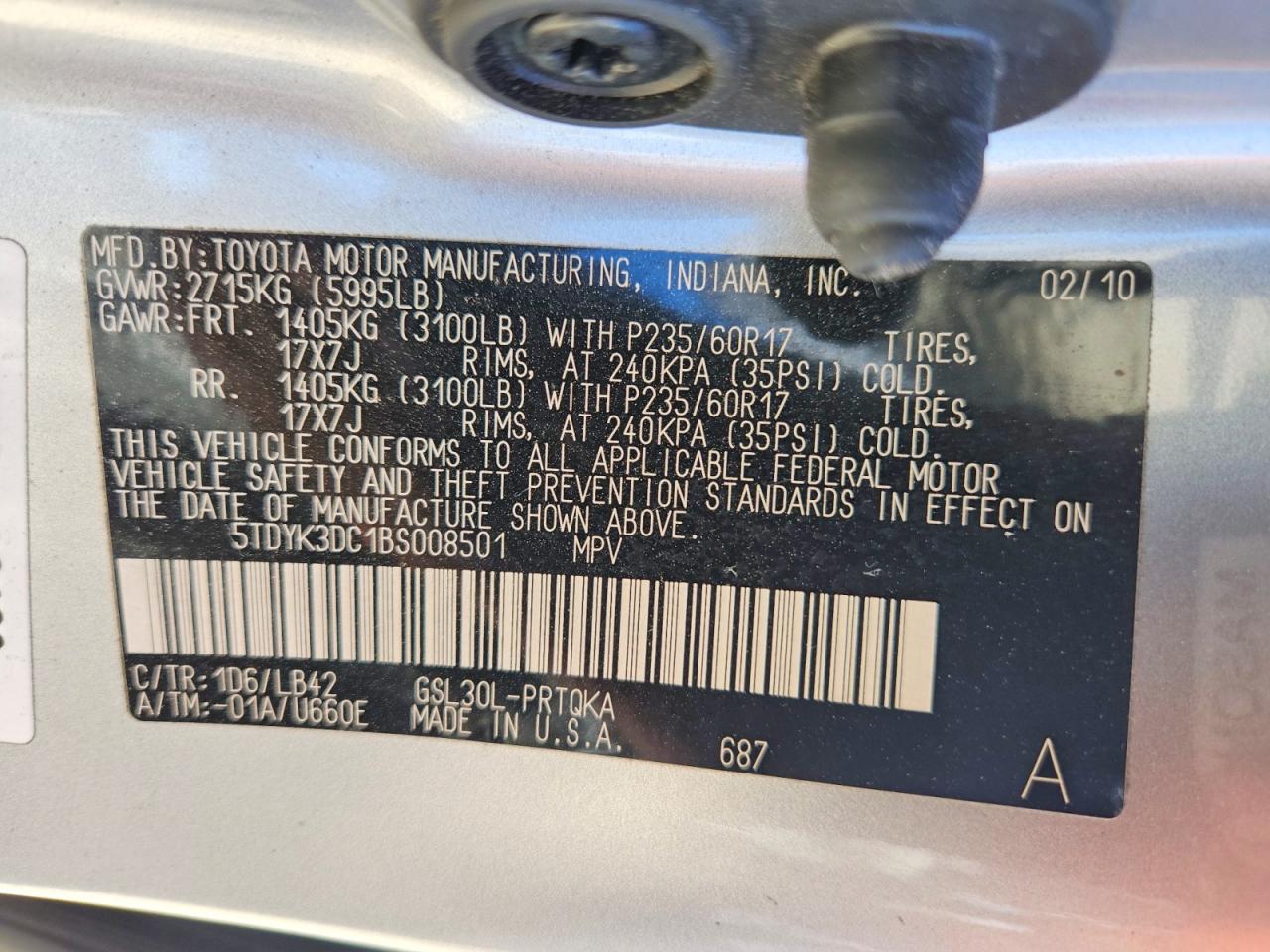2011 Toyota Sienna Xle 8-passenger Silver vin: 5TDYK3DC1BS008501