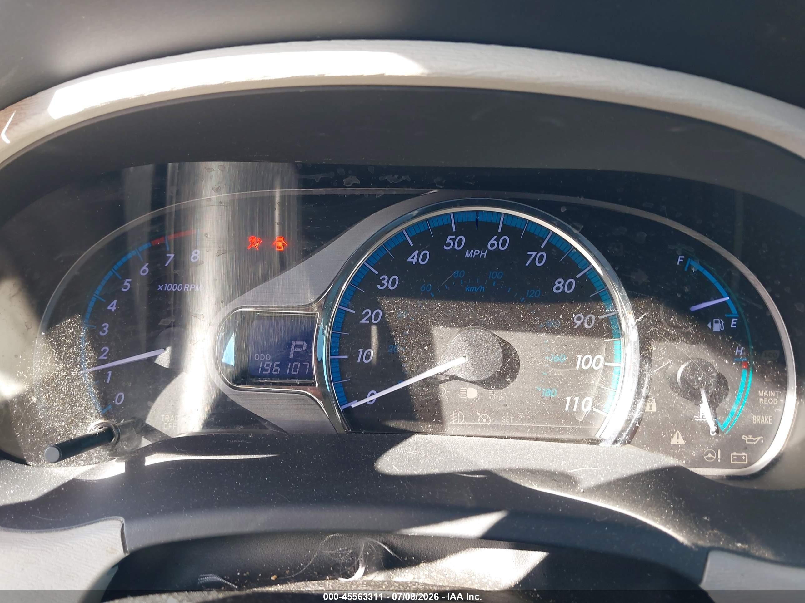 2011 Toyota Sienna Xle V6 Silver vin: 5TDYK3DC1BS109425