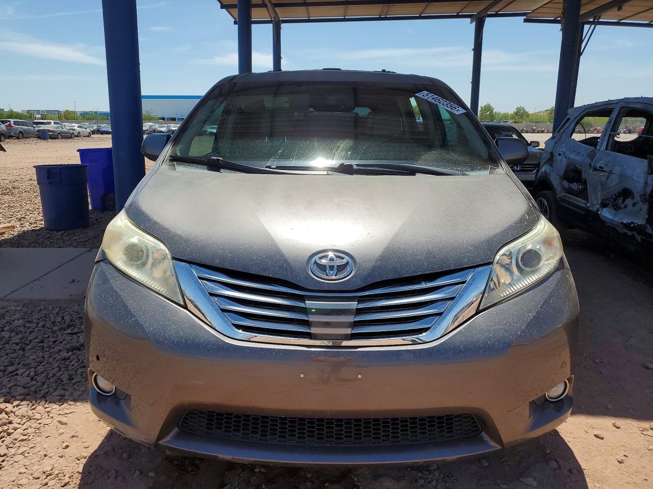 2011 Toyota Sienna Limited 7-passenger Gray vin: 5TDYK3DC1BS125334
