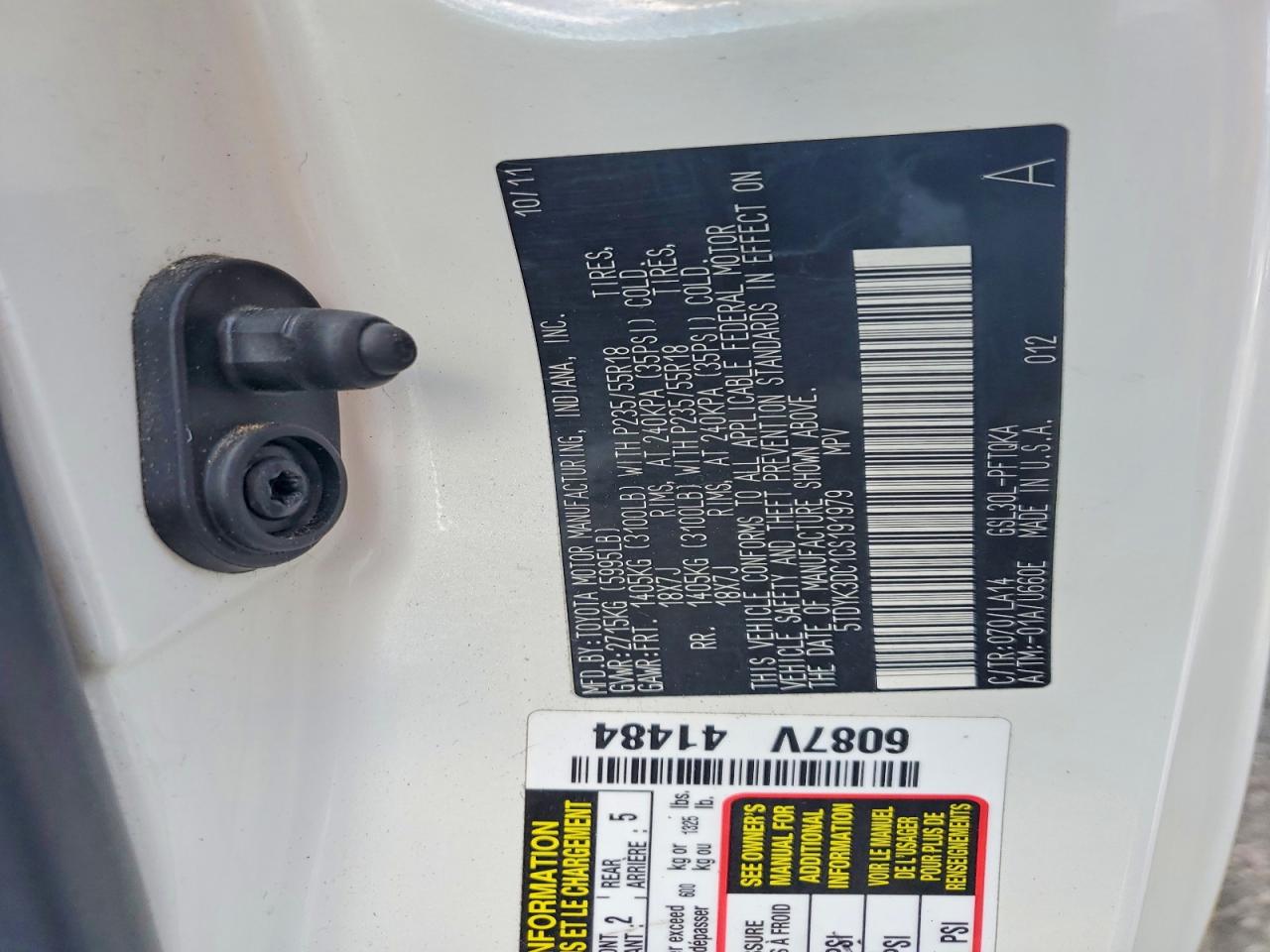2012 Toyota Sienna Xle 8-passenger White vin: 5TDYK3DC1CS191979
