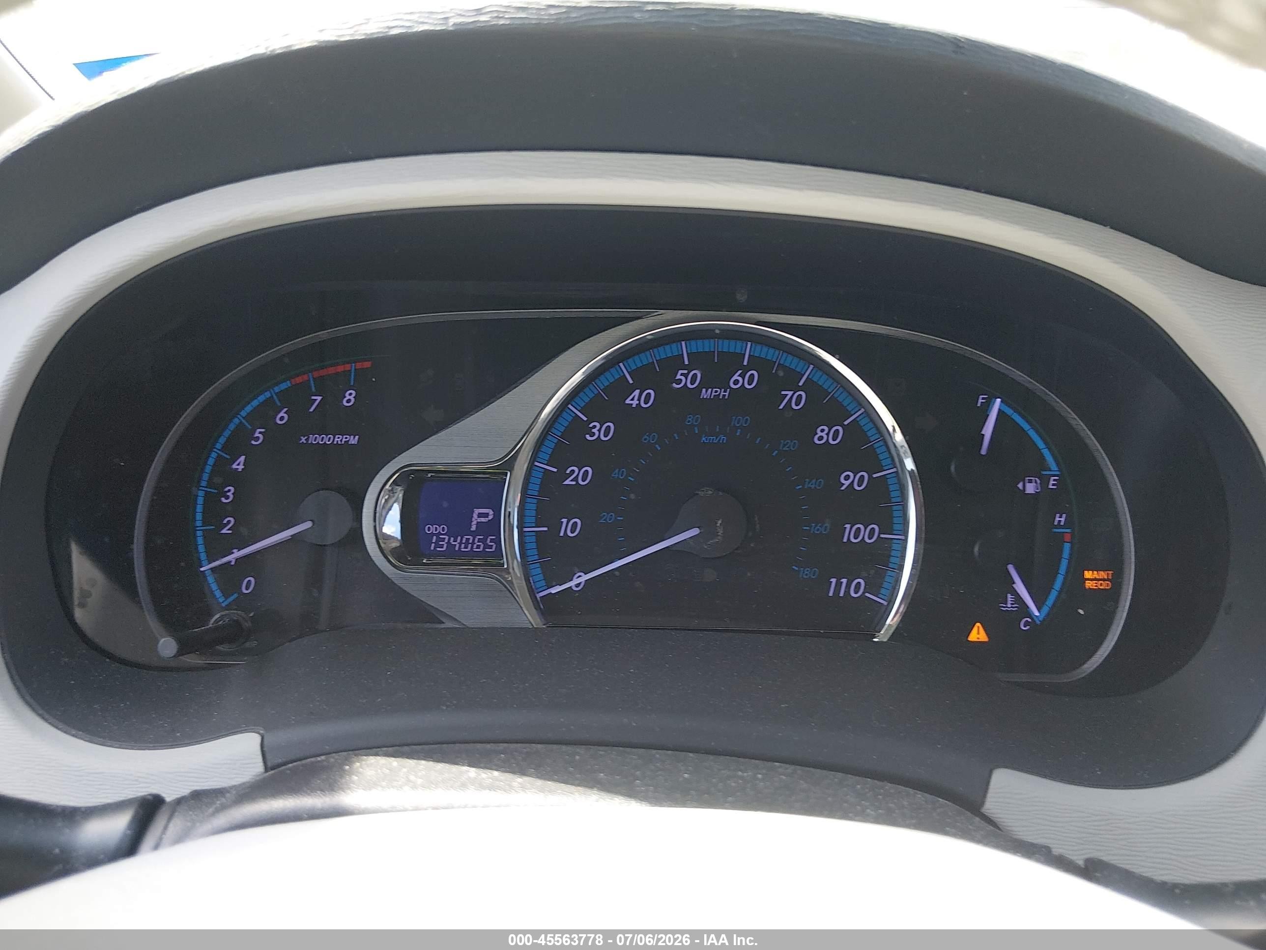 2012 Toyota Sienna Xle V6 8 Passenger Green vin: 5TDYK3DC1CS240212