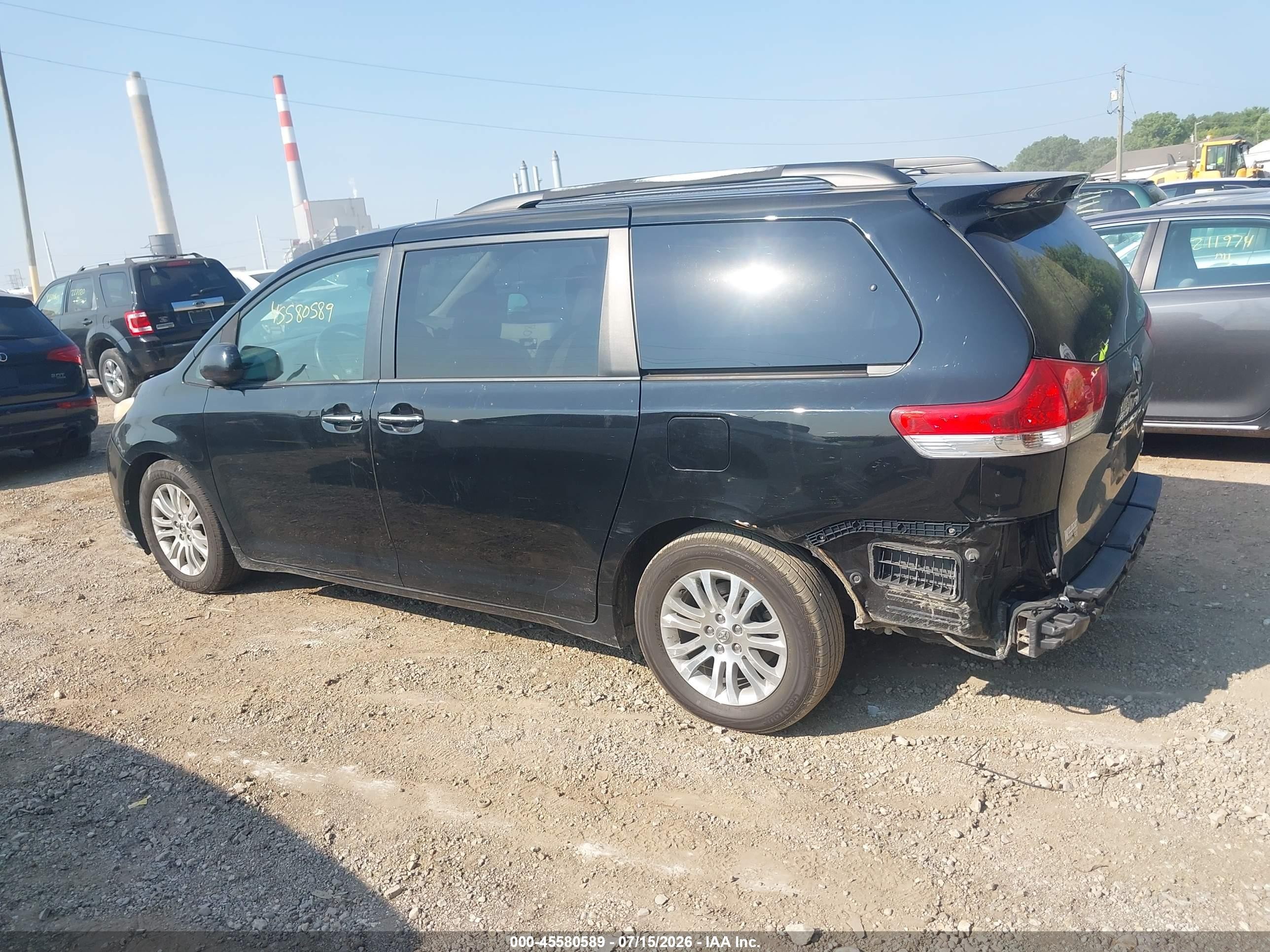 2012 Toyota Sienna Xle V6 8 Passenger Черный vin: 5TDYK3DC1CS248116