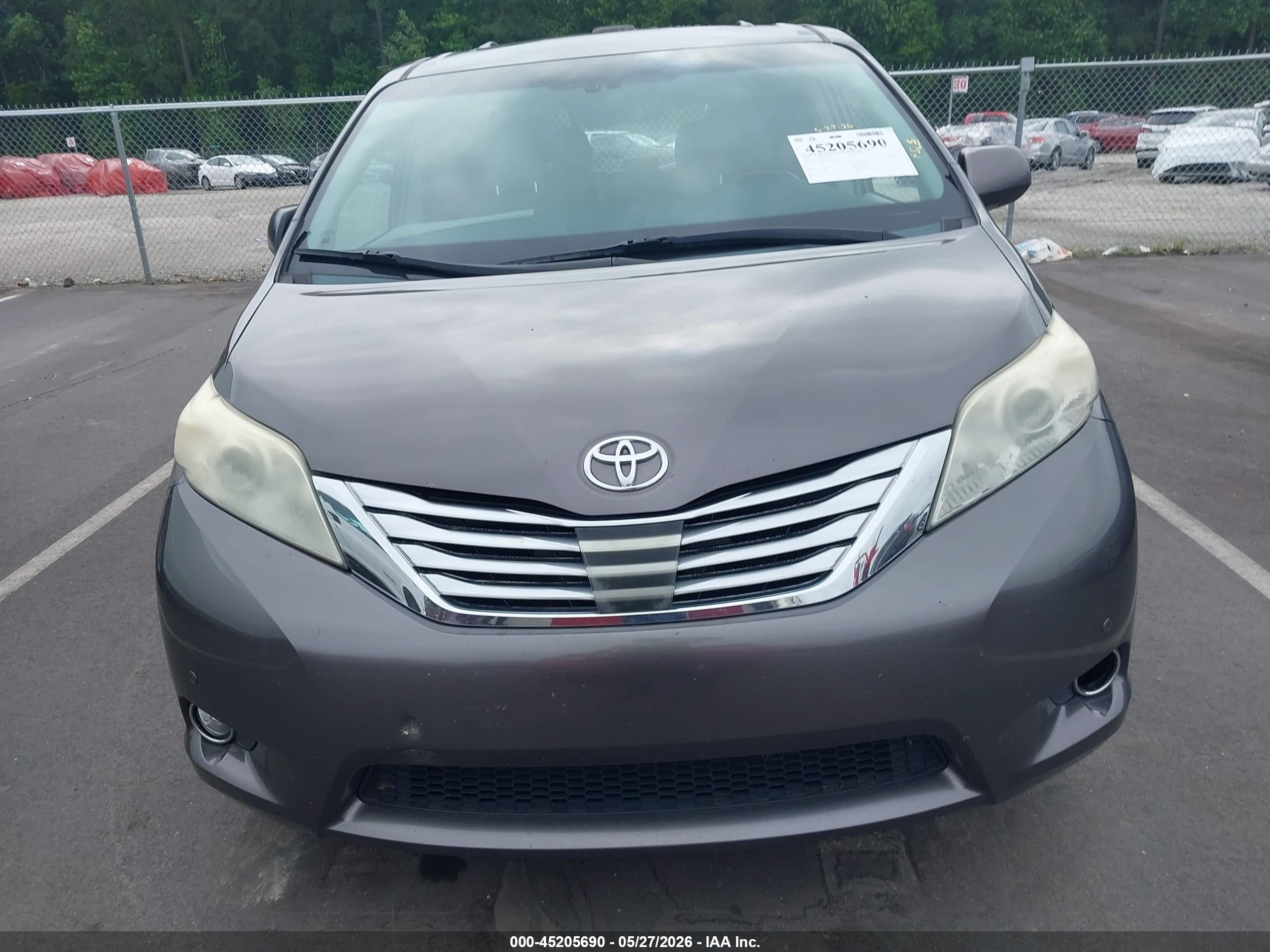 2012 Toyota Sienna Xle/limited Gray vin: 5TDYK3DC1CS261271