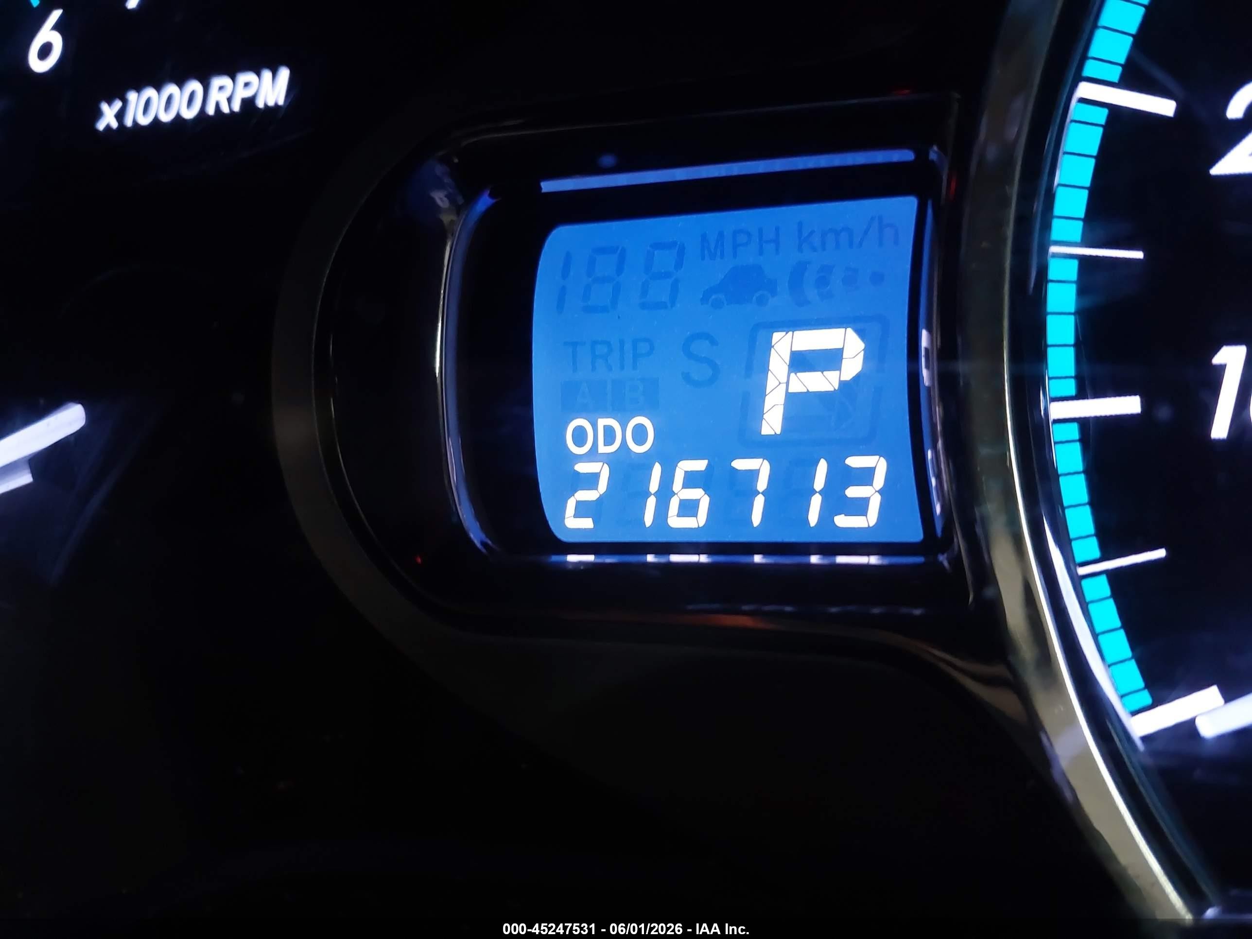 2012 Toyota Sienna Xle V6 8 Passenger Красный vin: 5TDYK3DC1CS262839