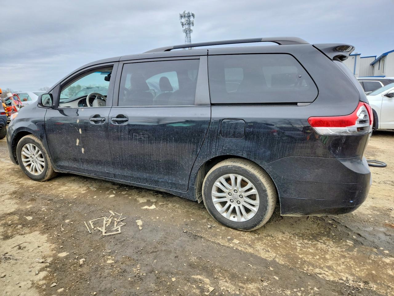 2013 Toyota Sienna Black vin: 5TDYK3DC1DS290447