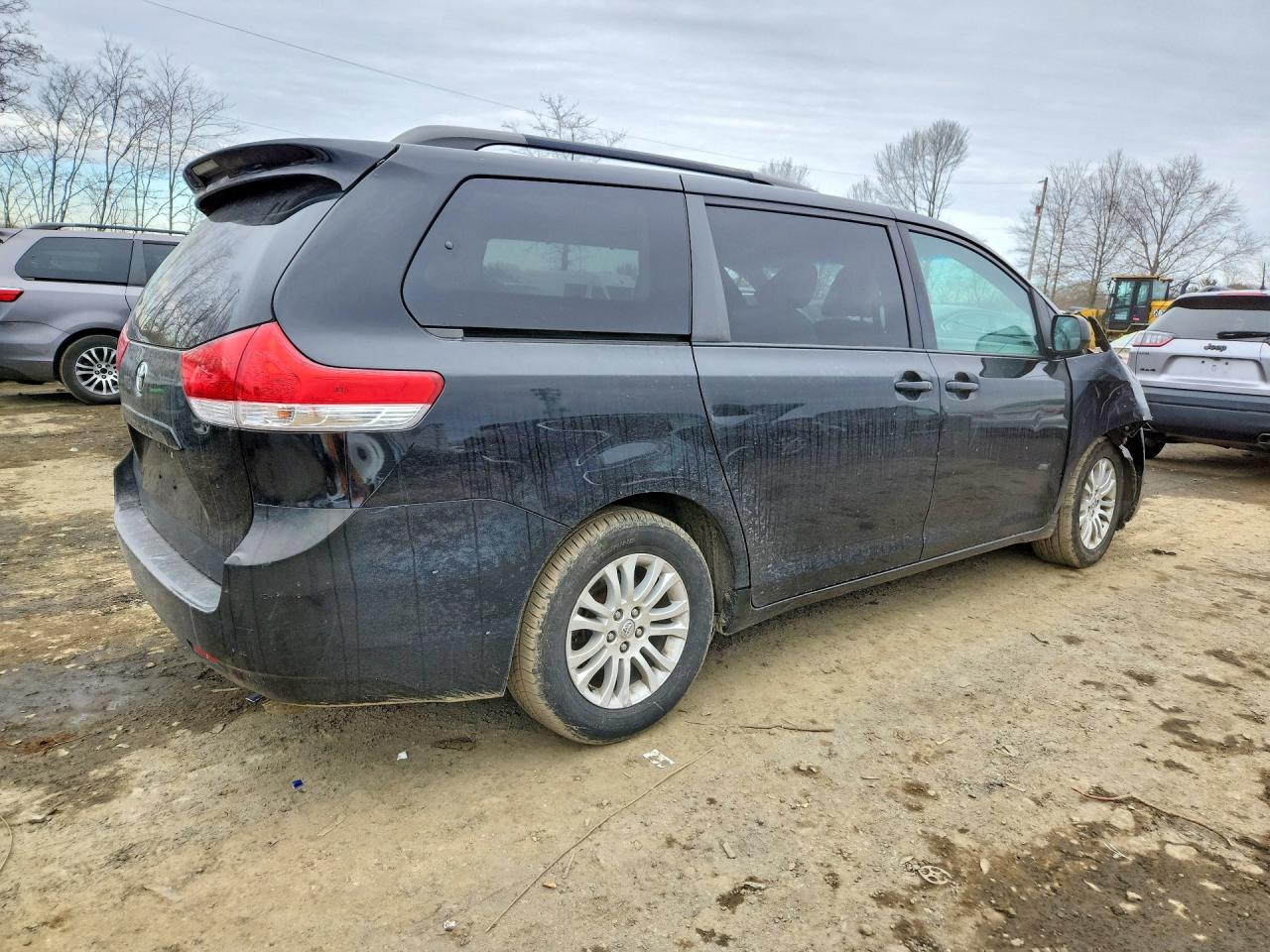 2013 Toyota Sienna Black vin: 5TDYK3DC1DS290447