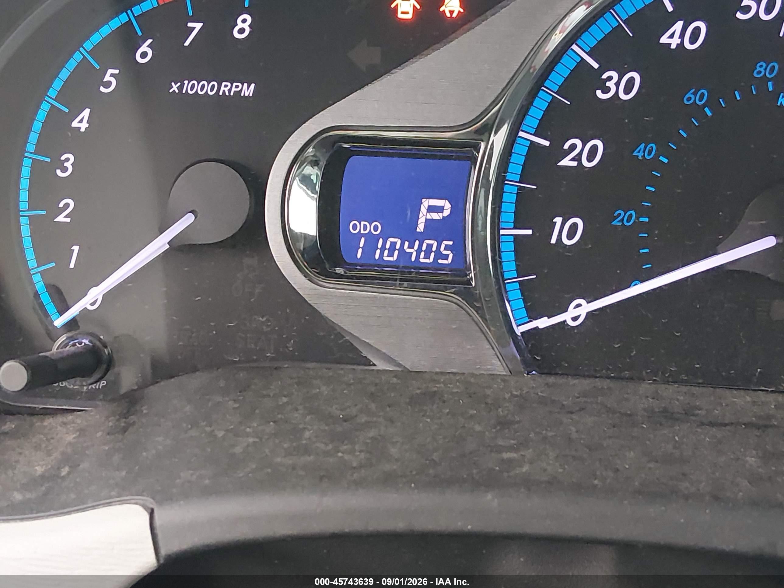 2013 Toyota Sienna Xle V6 8 Passenger Red vin: 5TDYK3DC1DS305836