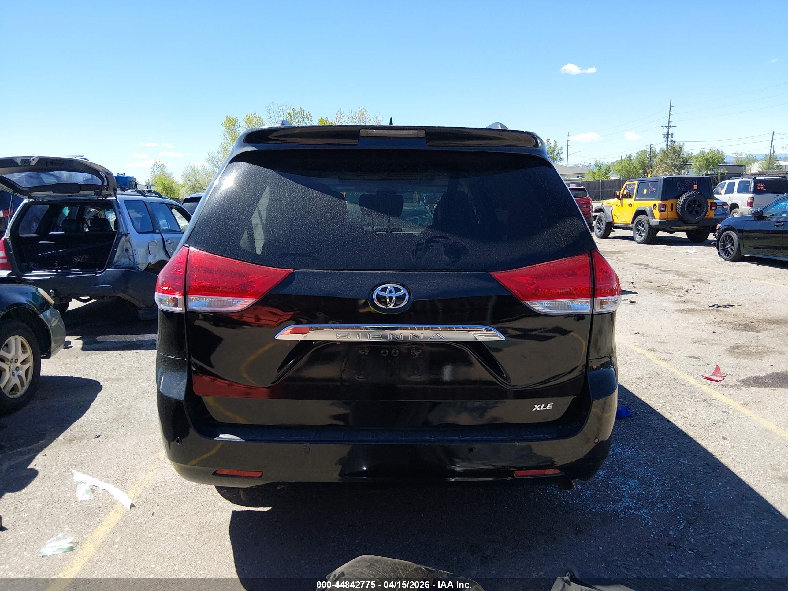 2013 Toyota Sienna Xle V6 8 Passenger Black vin: 5TDYK3DC1DS349724