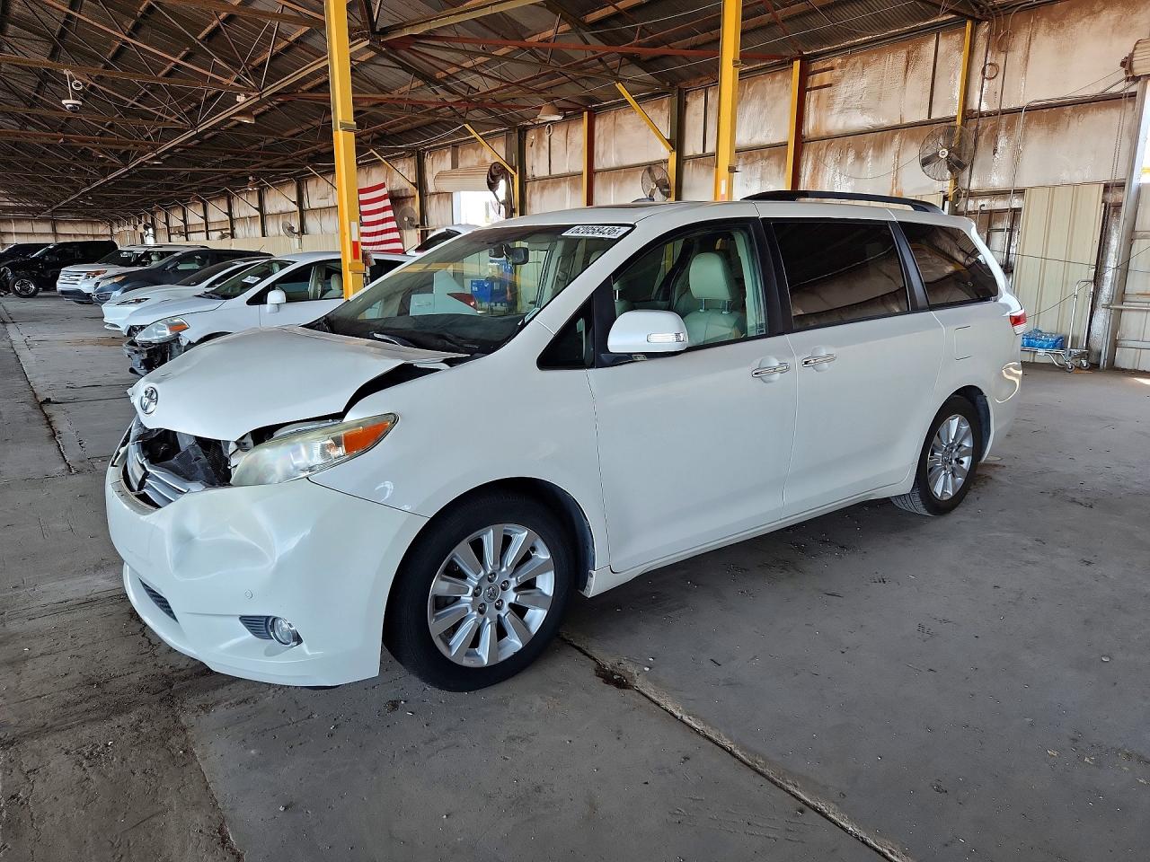 2014 Toyota Sienna Limited 7-passenger Белый vin: 5TDYK3DC1ES490682