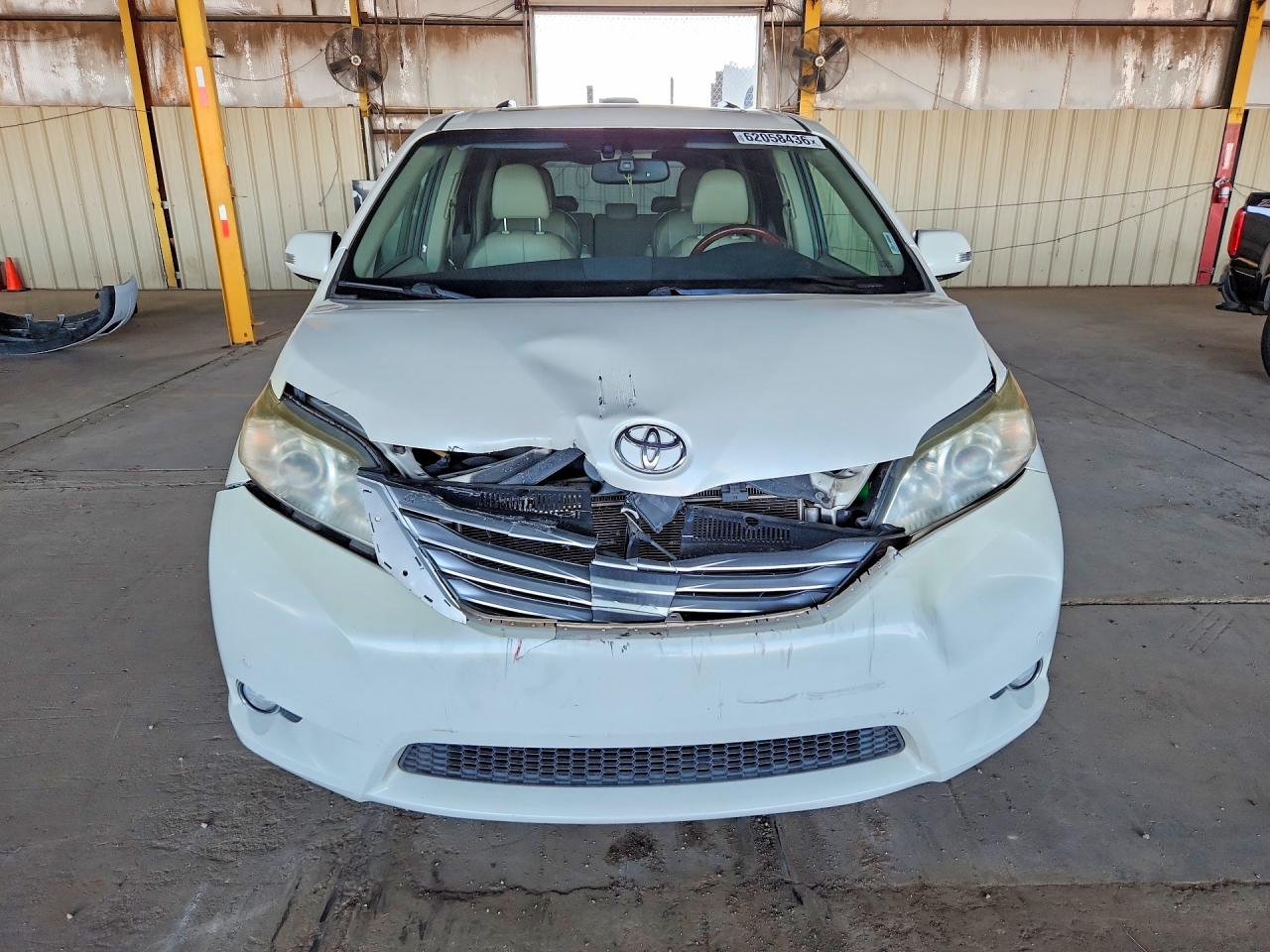 2014 Toyota Sienna Limited 7-passenger Белый vin: 5TDYK3DC1ES490682