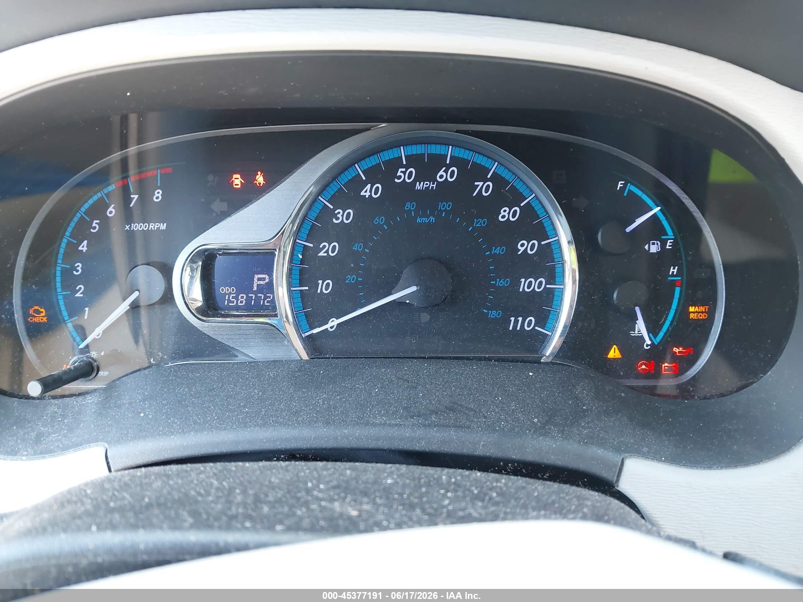 2014 Toyota Sienna Xle V6 8 Passenger Silver vin: 5TDYK3DC1ES504032