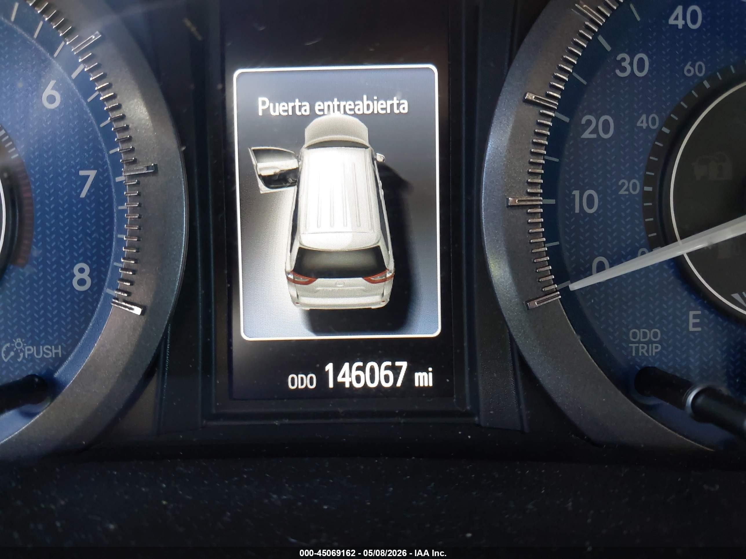 2015 Toyota Sienna Limited Premium 7 Passenger Silver vin: 5TDYK3DC1FS544211