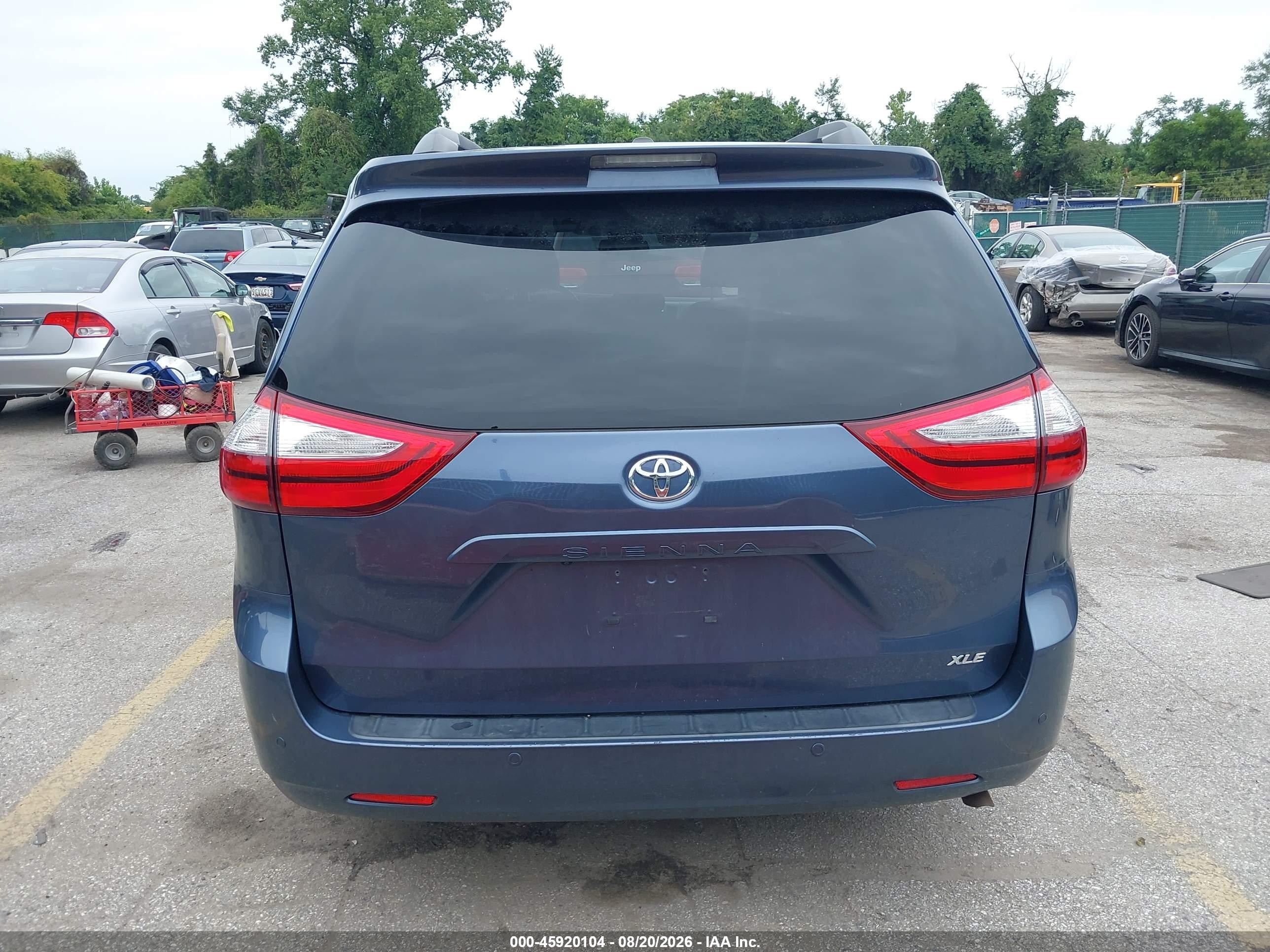 2015 Toyota Sienna Xle/limited Blue vin: 5TDYK3DC1FS551045