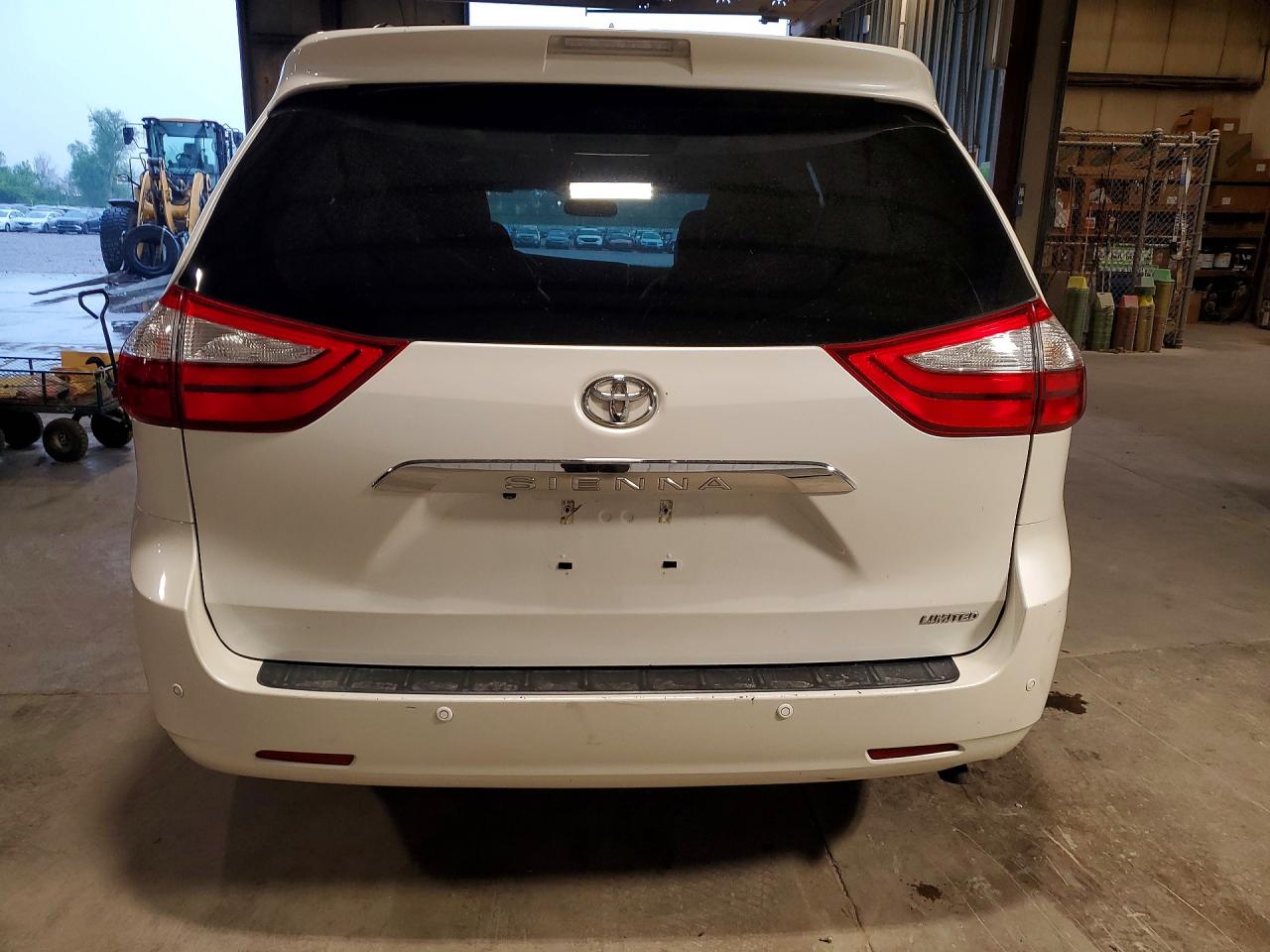2015 Toyota Sienna Limited Premium 7-passenger Белый vin: 5TDYK3DC1FS587463